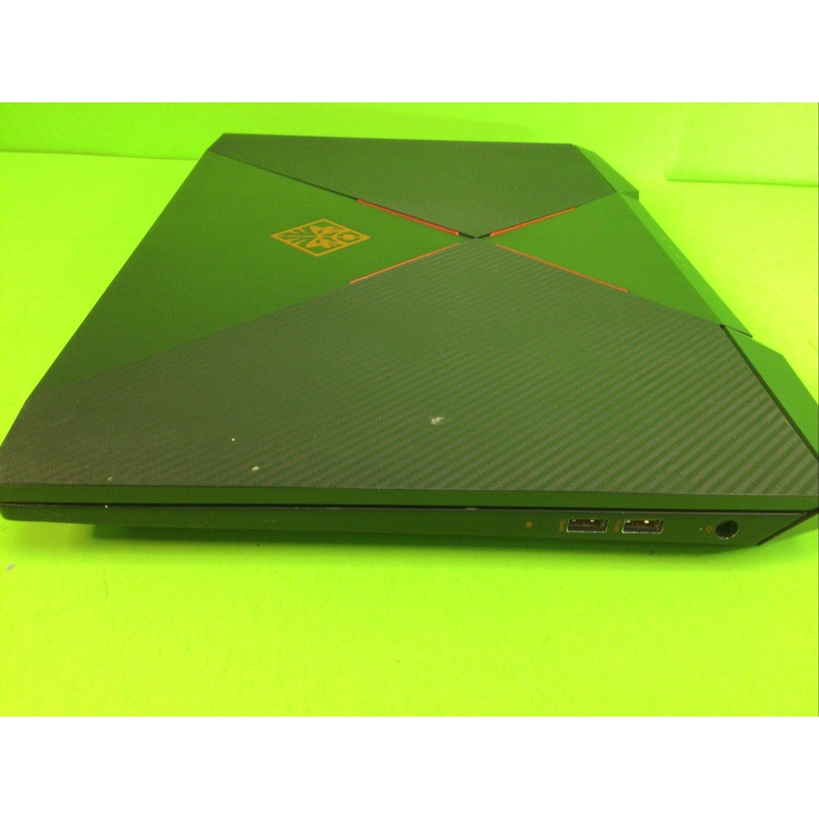 HP Omen 17-an012dx Gaming Laptop FOR PARTS or RECYCLE