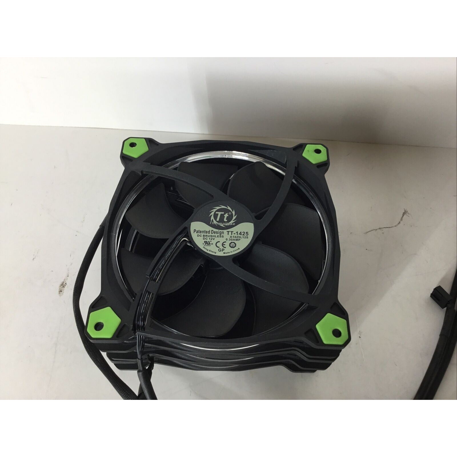 Lot of 3-Thermaltake TT-1425 0.3 AMP DC 12V Computer Case Fans A1425S12S