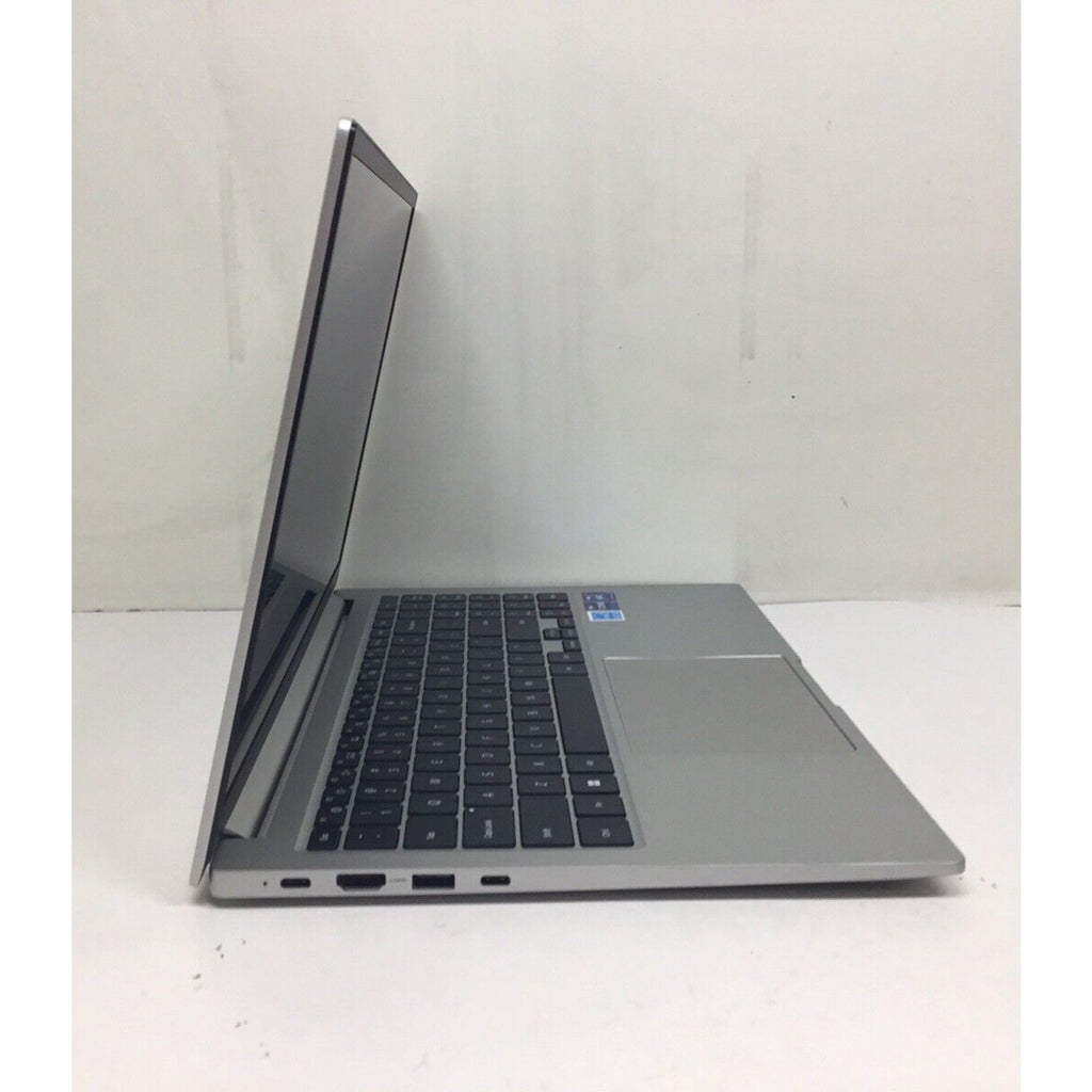 Samsung Galaxy Book3 15.6" FHD i7-1360P 16GB 512GB Wi-Fi 6 W11 - NP750XFH-XB1US