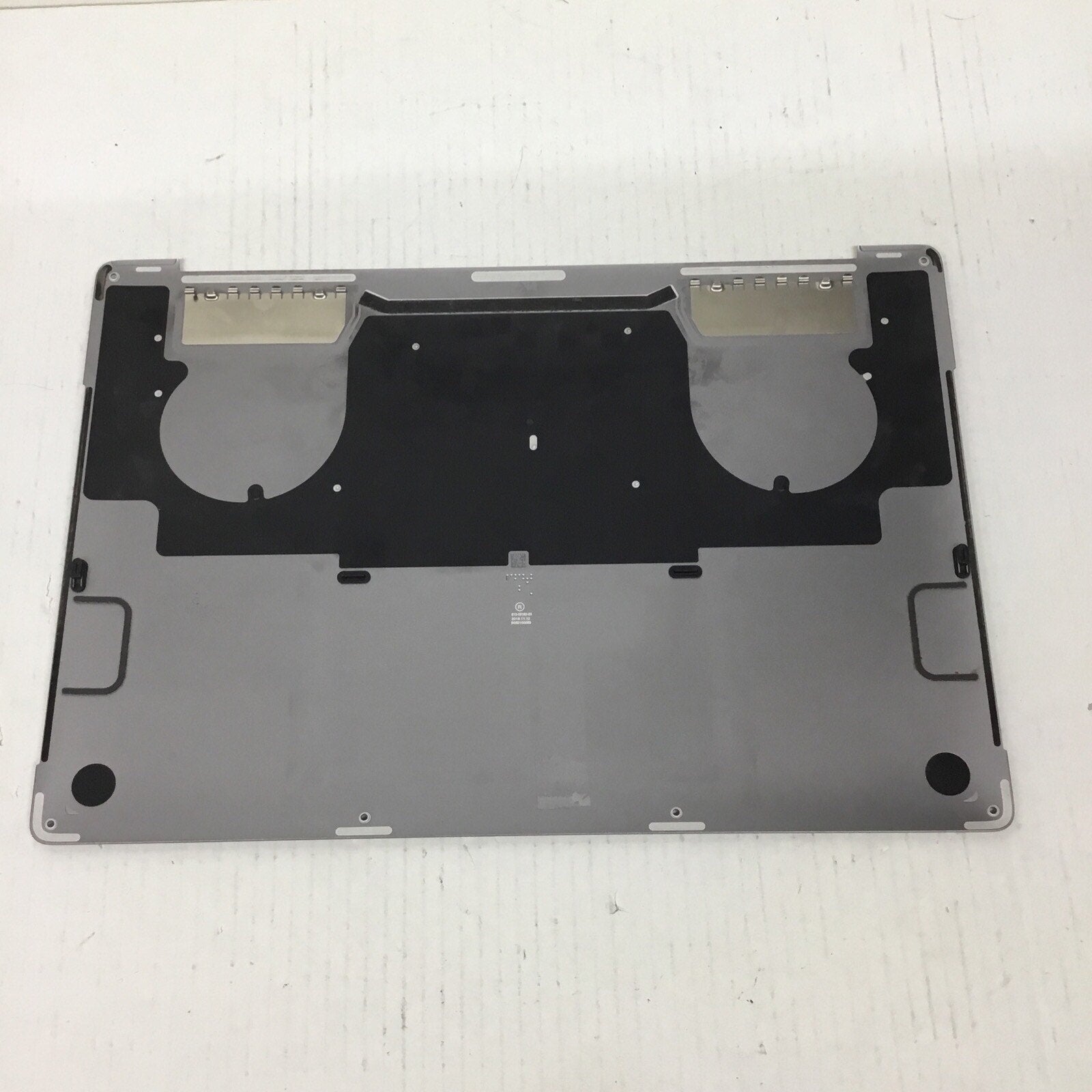 613-06939-A MacBook Pro 15 2018 2019 A1990 Bottom Case Cover Silver Genuine