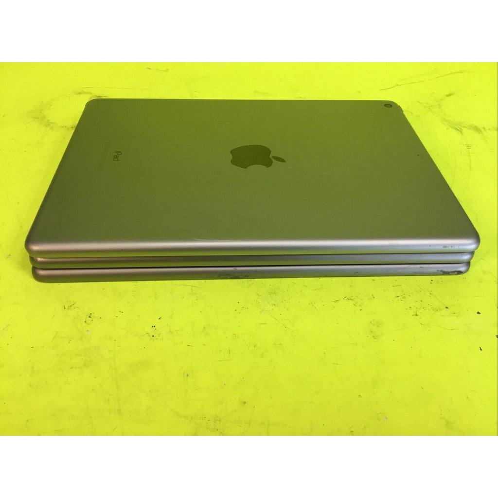 Lot of 3 x Apple iPad 5th Generation/iPad Air FOR PARTS or RECYCLE