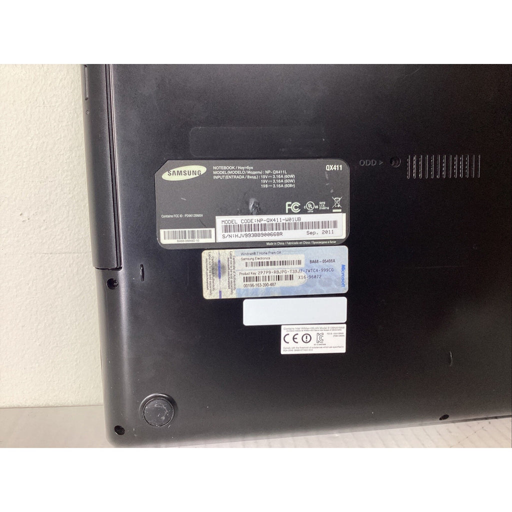 Samsung QX411 14" NP-QX411L-W01UB Intel Core i5 6GB RAM 640GB HDD - For Parts