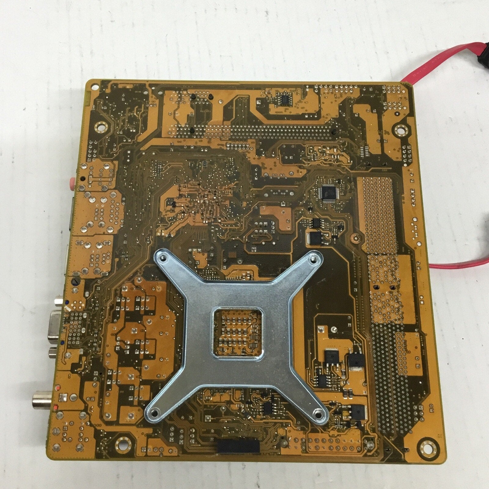 HP 466759-001 REV D02 APX78-BN W/ AMD Athlon 64 X2 & 4GB Ram No IO Shield