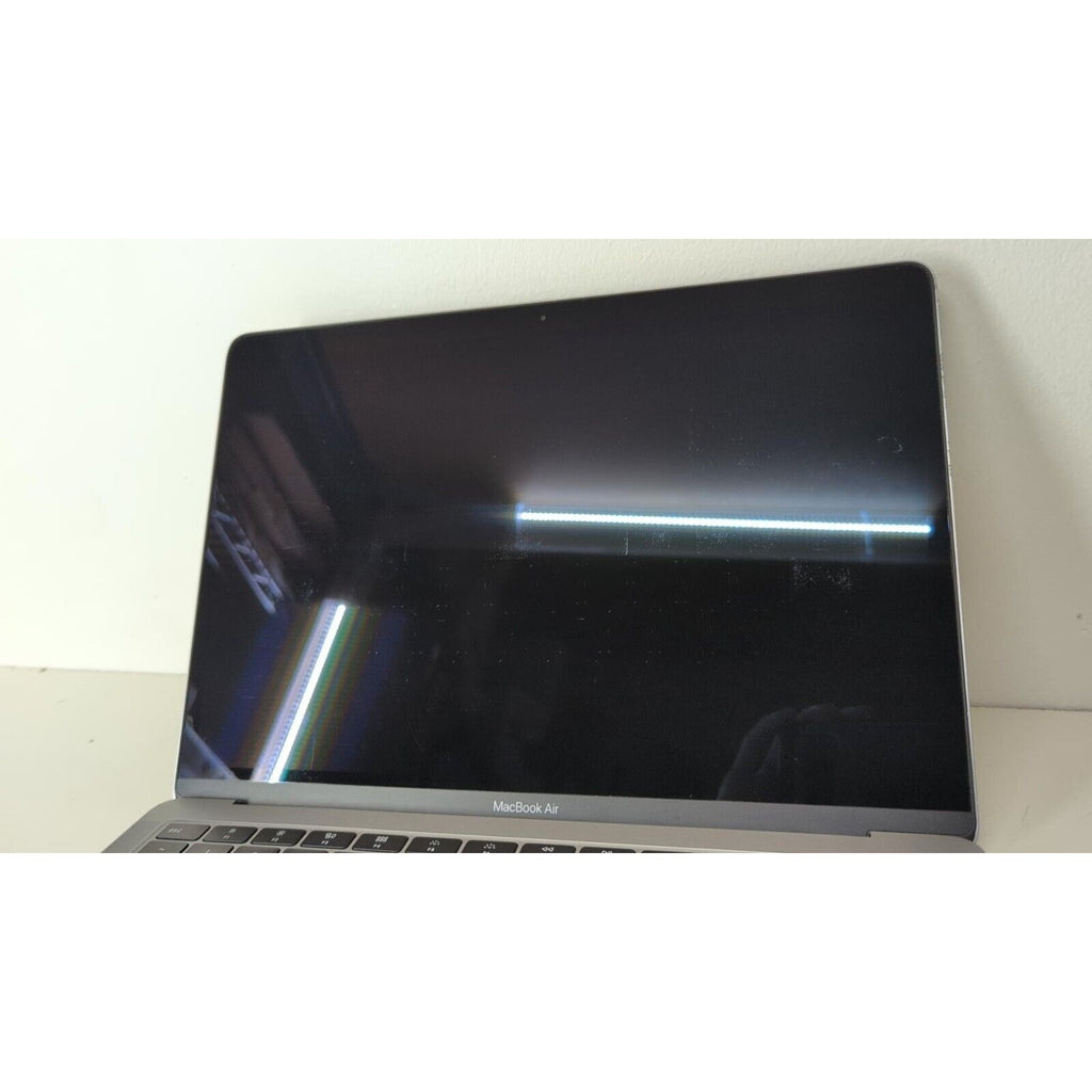 MacBook Air 13" - Core i5, 8GB RAM, 128GB SSD - A1932