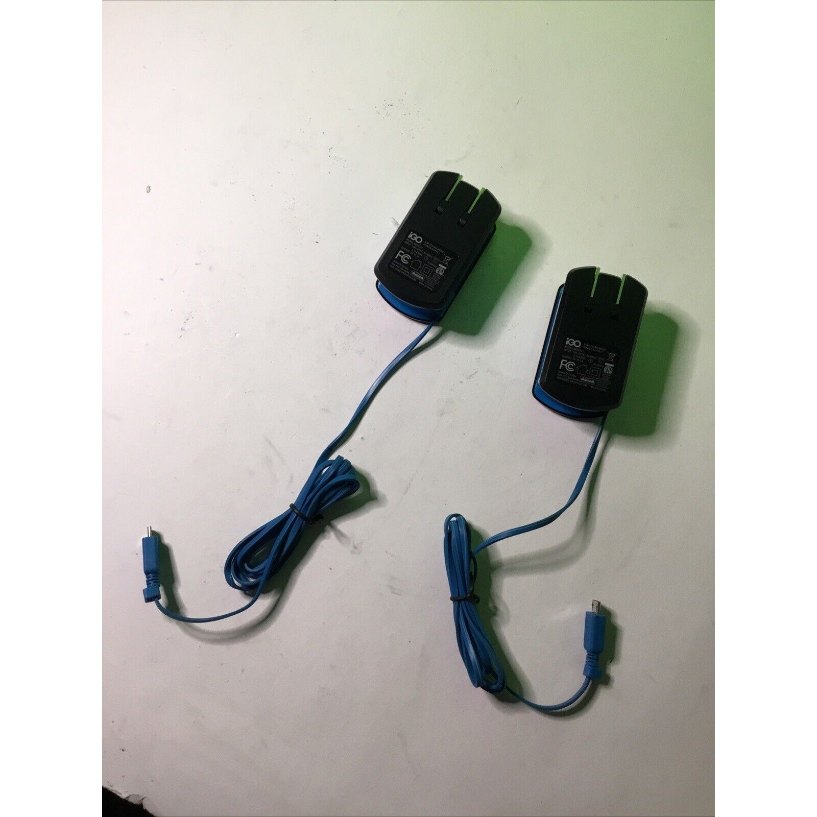2X iGo Micro USB Chargers 6630147