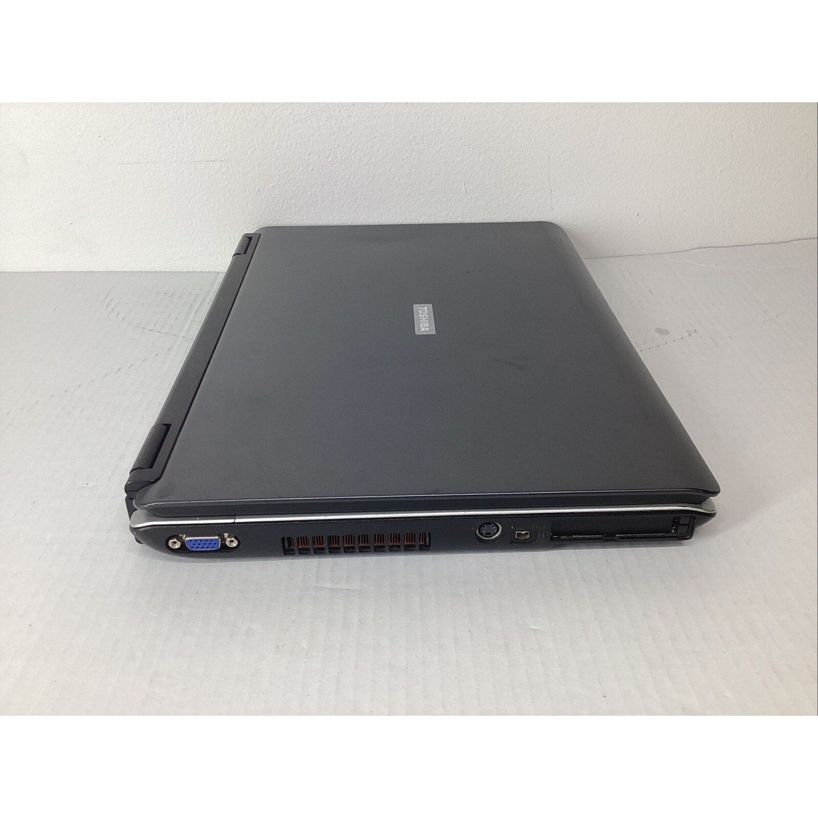 Toshiba Satellite A105-S4284 Laptop No RAM/HDD - For Parts