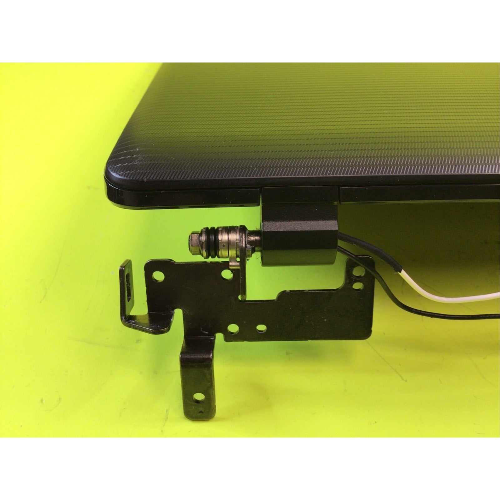 ASUS X75A 17.3" Laptop LCD Assembly