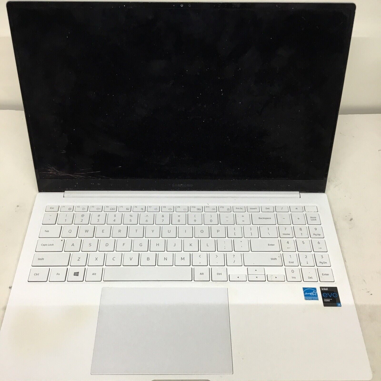 For Parts Samsung Galaxy Book Pro 15.6'' GHz i5-1135G7 8GB 512GB SSD