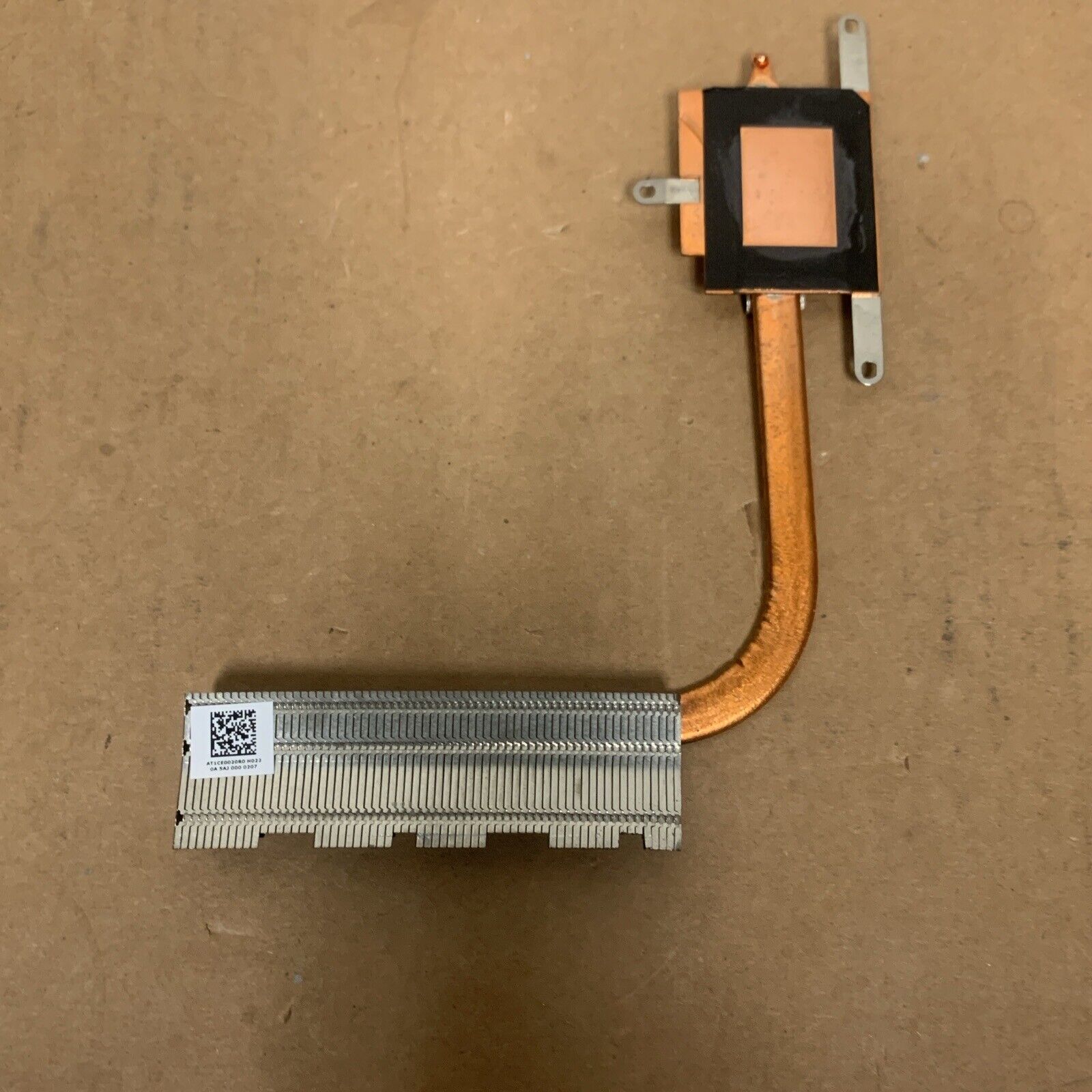 Lenovo Ideapad 500 500-15ACZ Genuine CPU Cooling Heatsink AT1CE0020R0