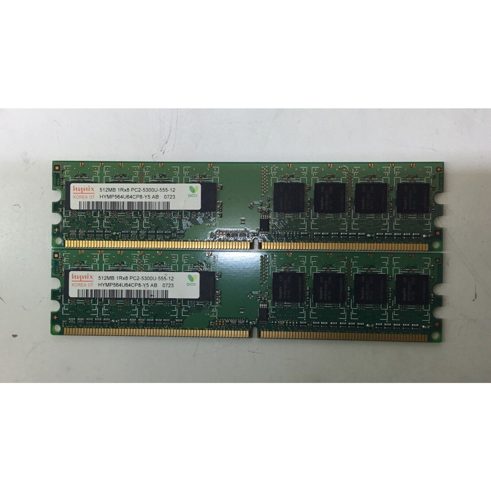 Lot Of 2 - Hynix 1GB (512MBx2) DIMM DDR2 Memory PC2-5300U HYMP564U64CP8-Y5 AB