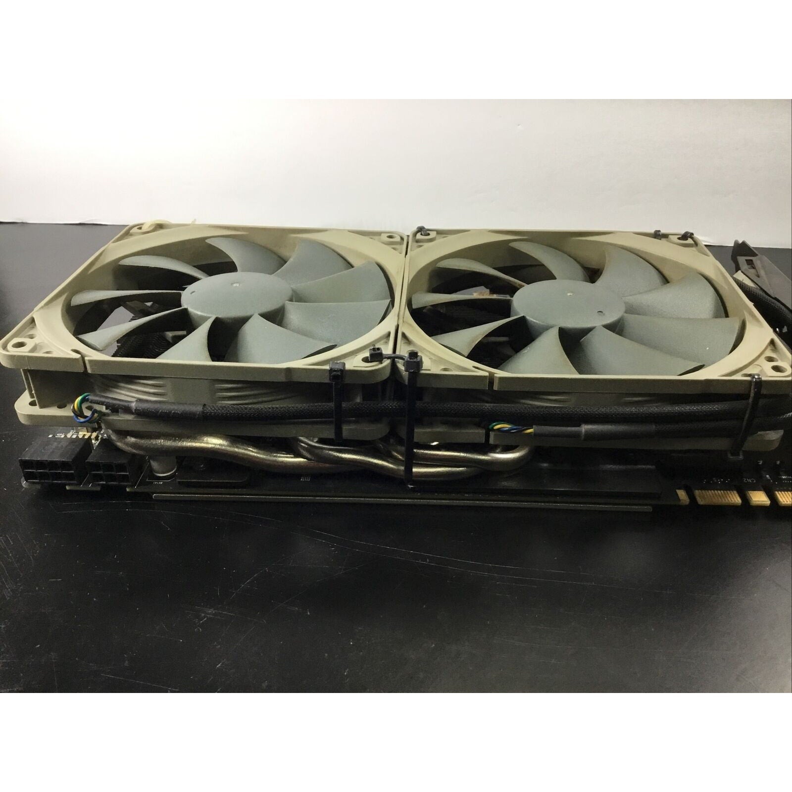 MSI GeForce GTX 1070 TI Titanium 8 GB Graphic Card CUSTOM FAN SHROUD