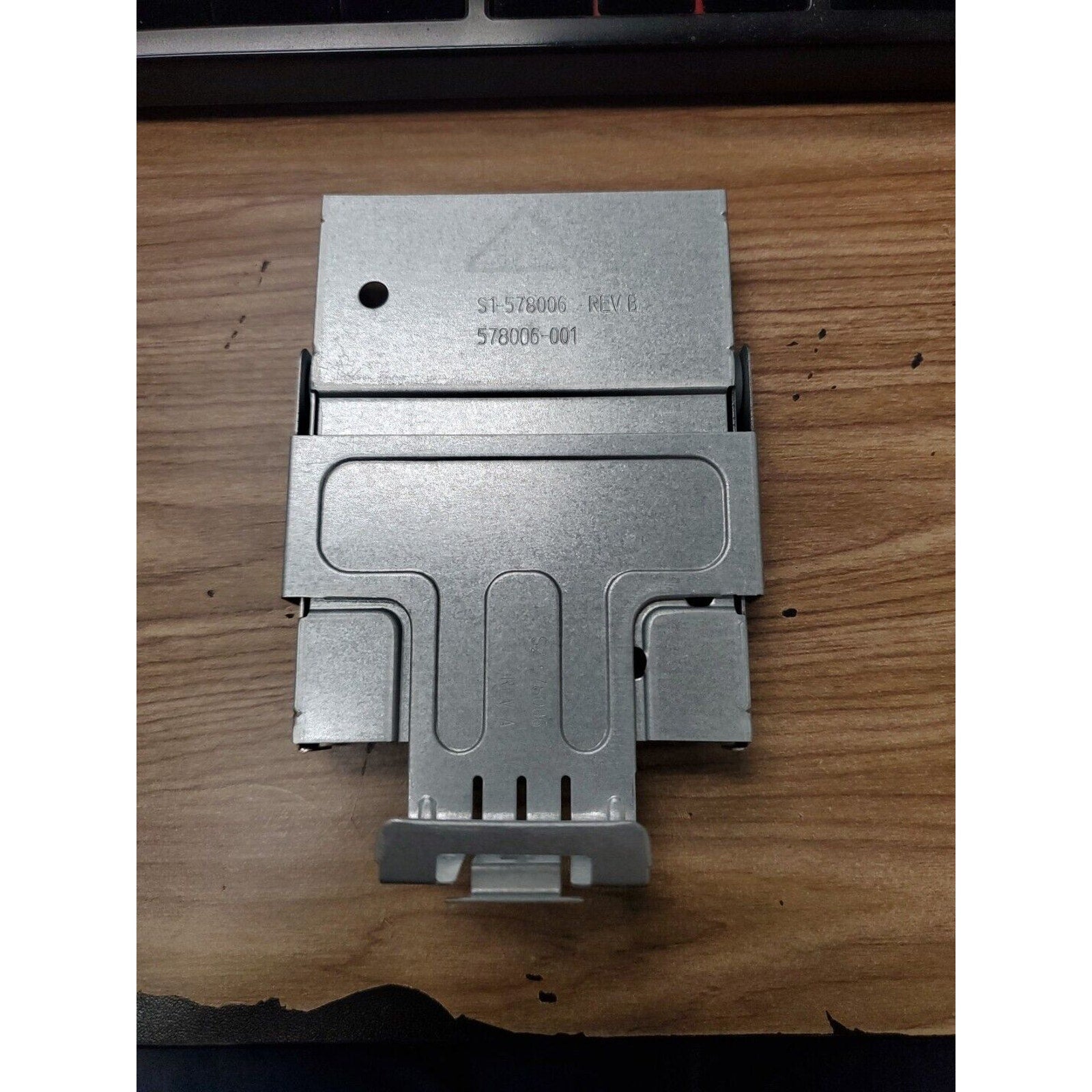 HP Elite 6005 8000 8200 Hard Drive Caddy S1-578006-001 S2-578006 with latch