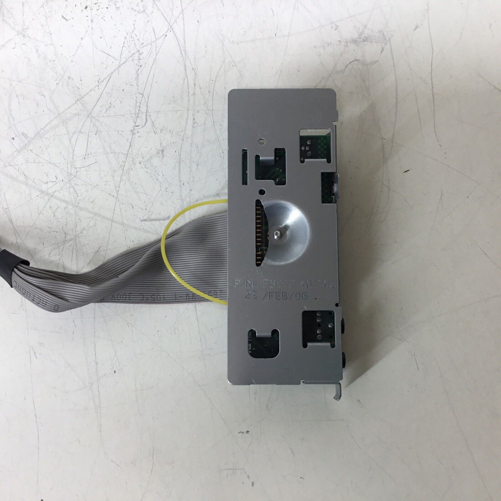 Dell F8913 USB/Audio Panel with 0Y8227 Cable