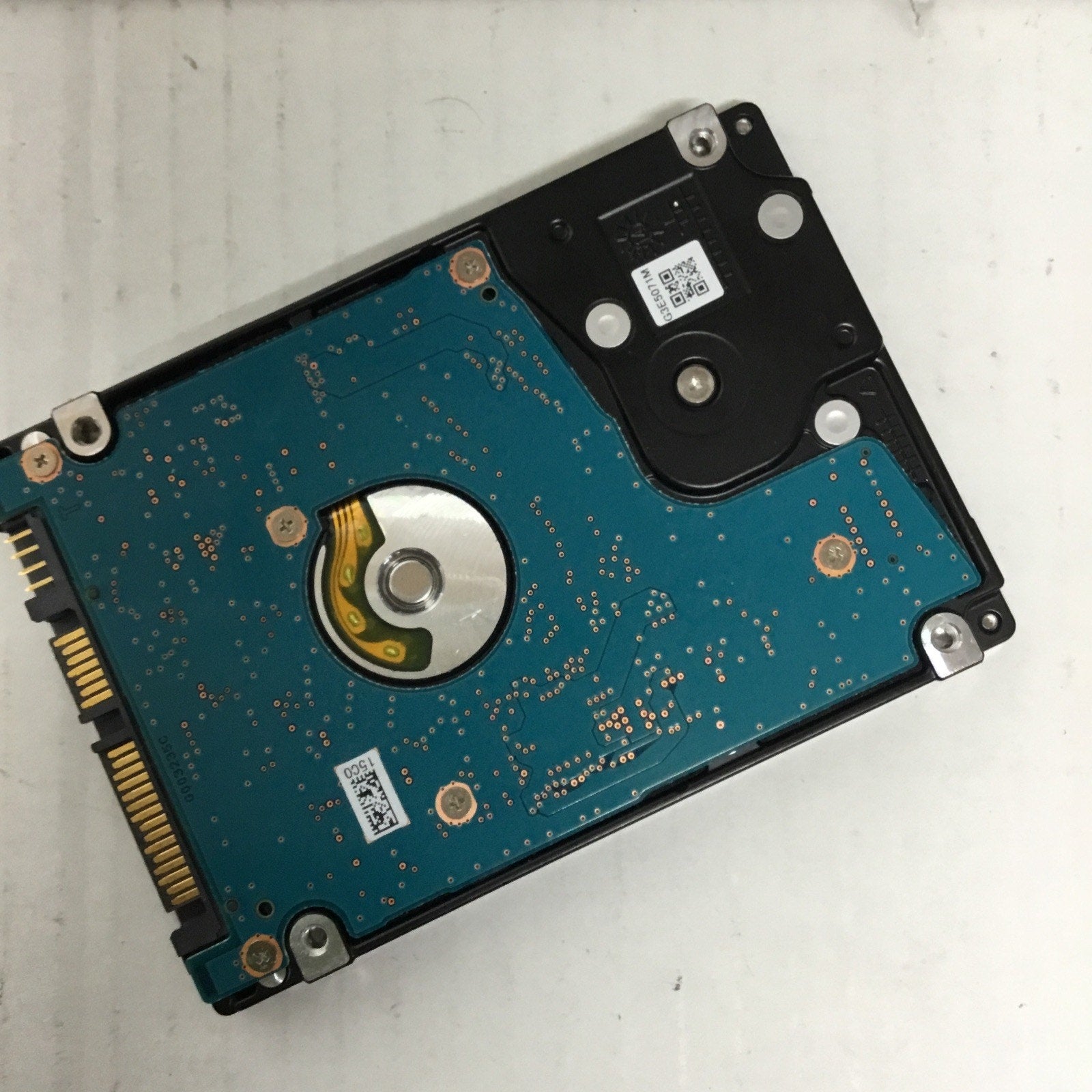 Toshiba DQ01ABD100 1TB SATA 3.5 Hard Drive