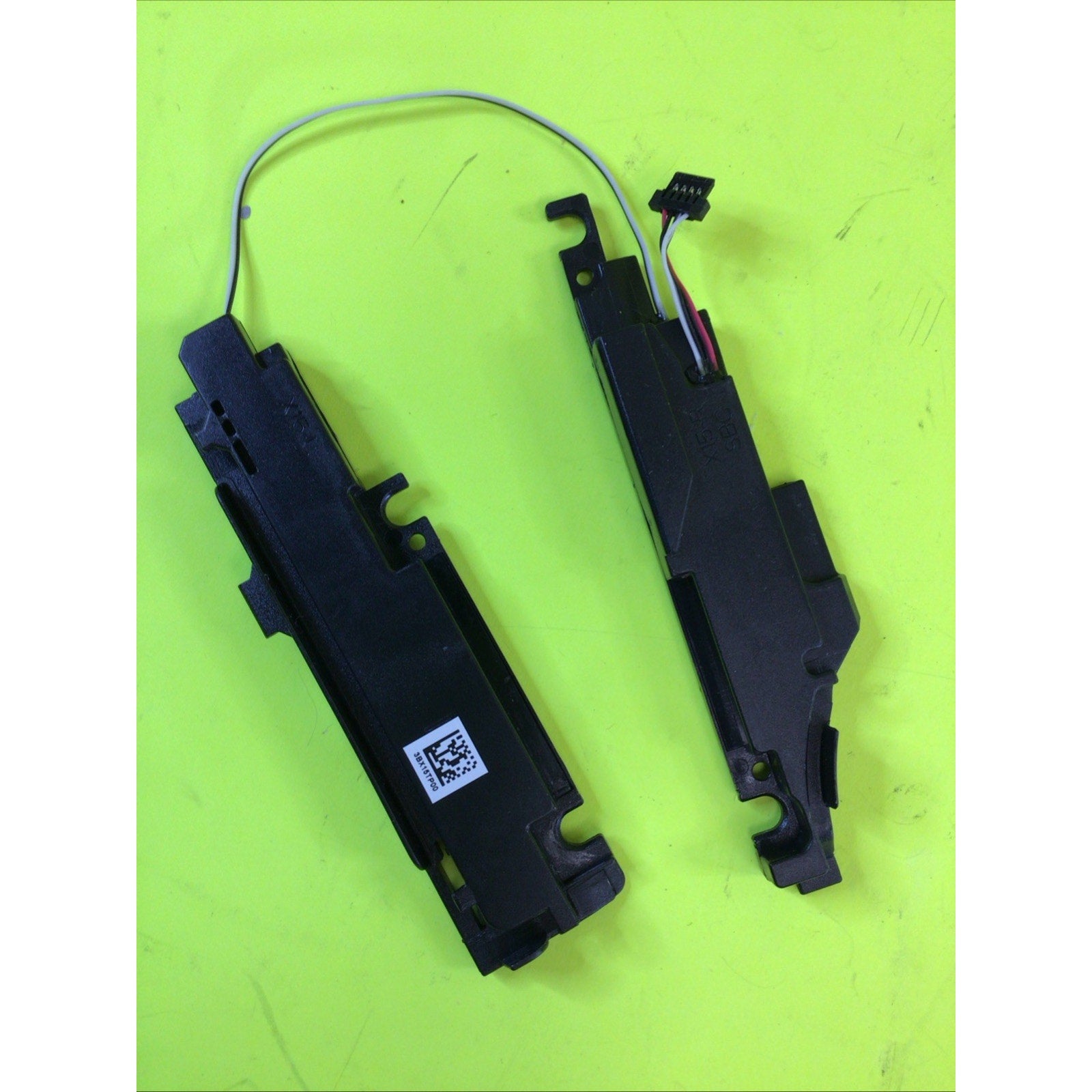 HP Pavilion 15-AB157NR Speaker Set 3BX15TP00 809037-001