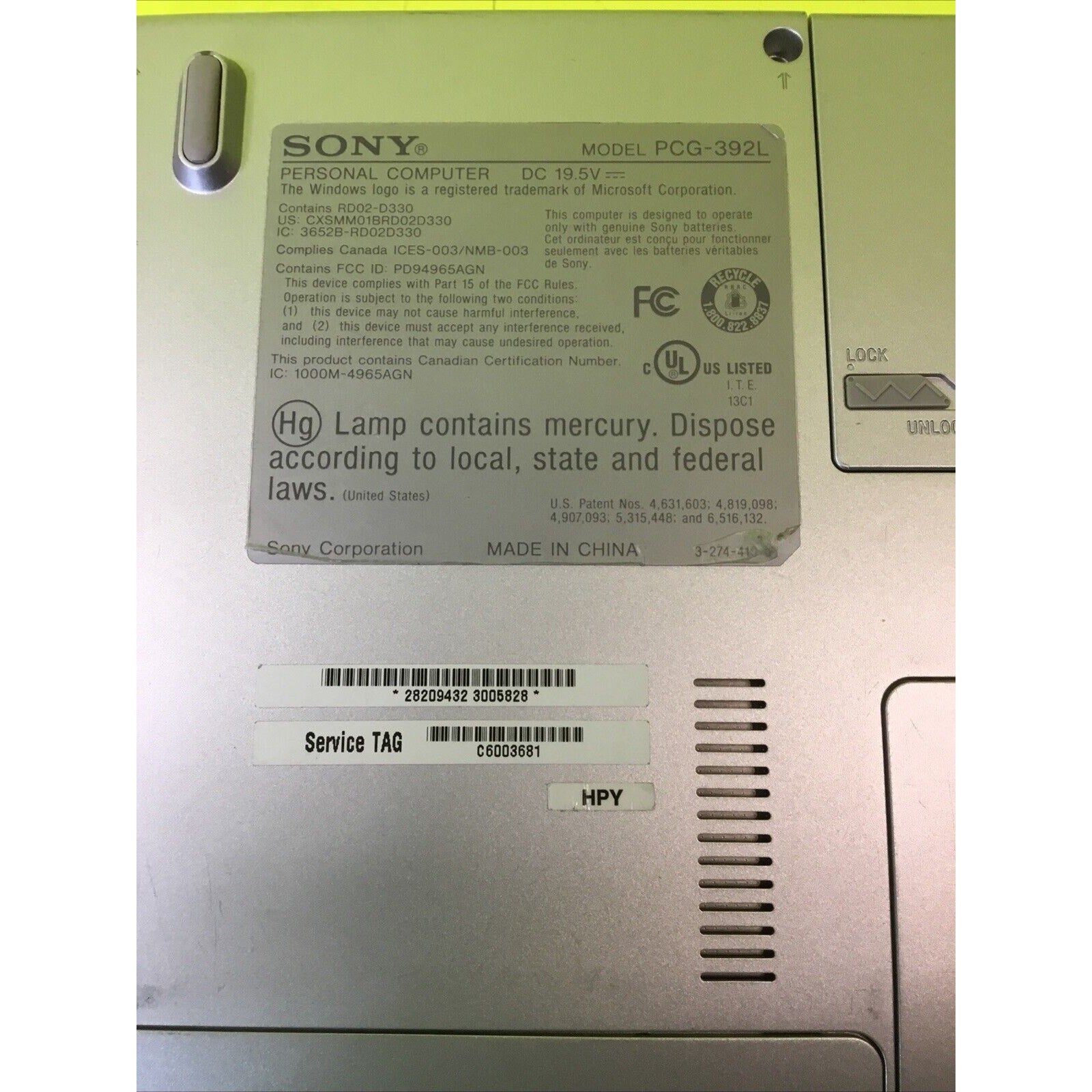 Sony Vaio PCG-392L Laptop FOR PARTS REPAIR or RECYCLE