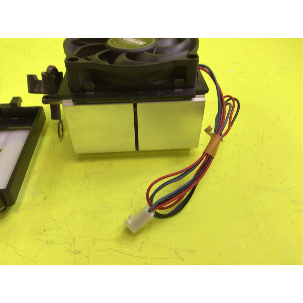 Asus Desktop Cooling Fan Heatsink and Backplate 13G075135022H2