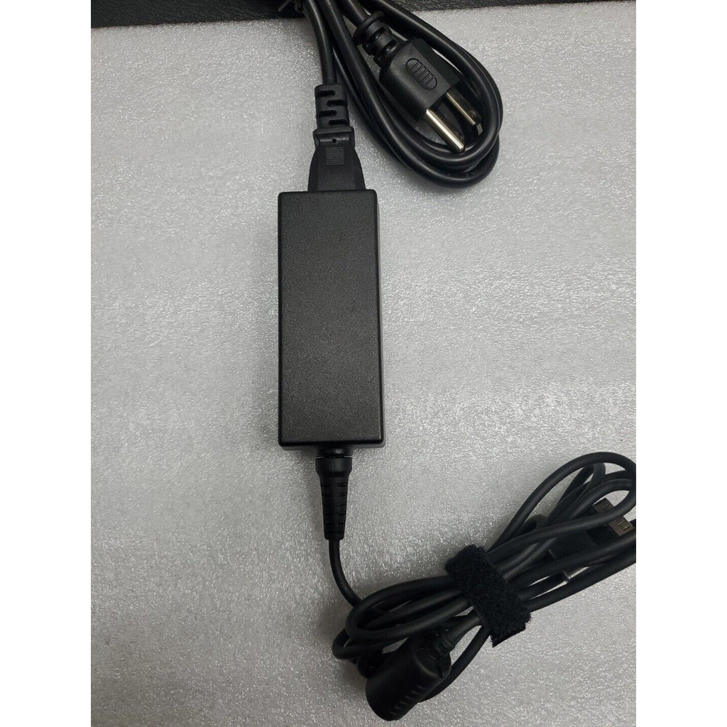 Genuine DELL Tablet 30W 19V 1.58A AC Power Adapter Charger + Cable D28MD 0D28MD