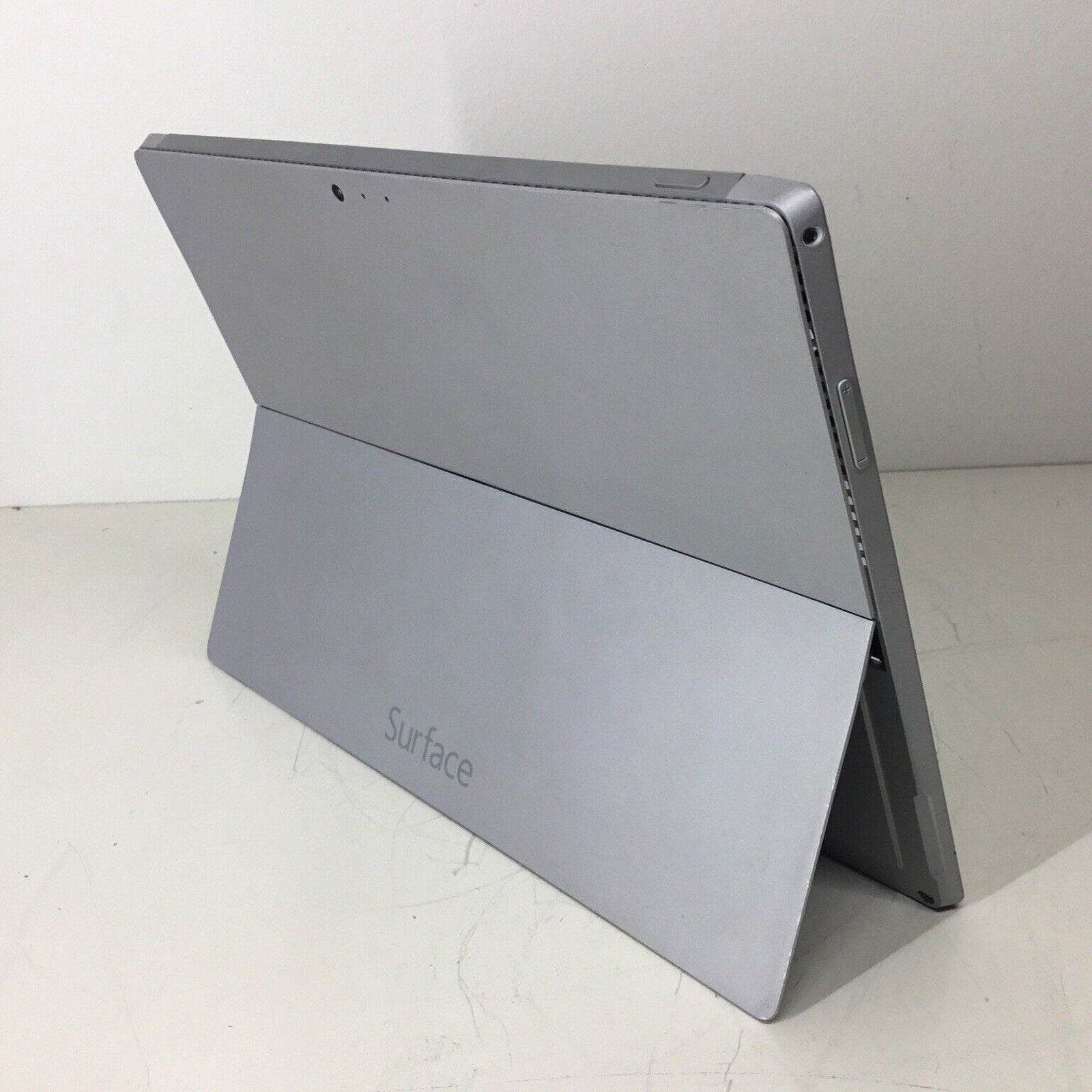 Microsoft Surface Pro Tablet 128GB Windows 8 Pro - For Parts