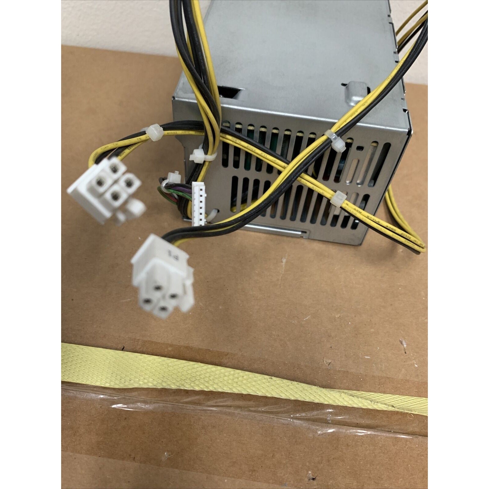 Genuine HP 901763-001 EliteDesk 800 G3 SFF 180W Power Supply PA-1181-6HV ENT17