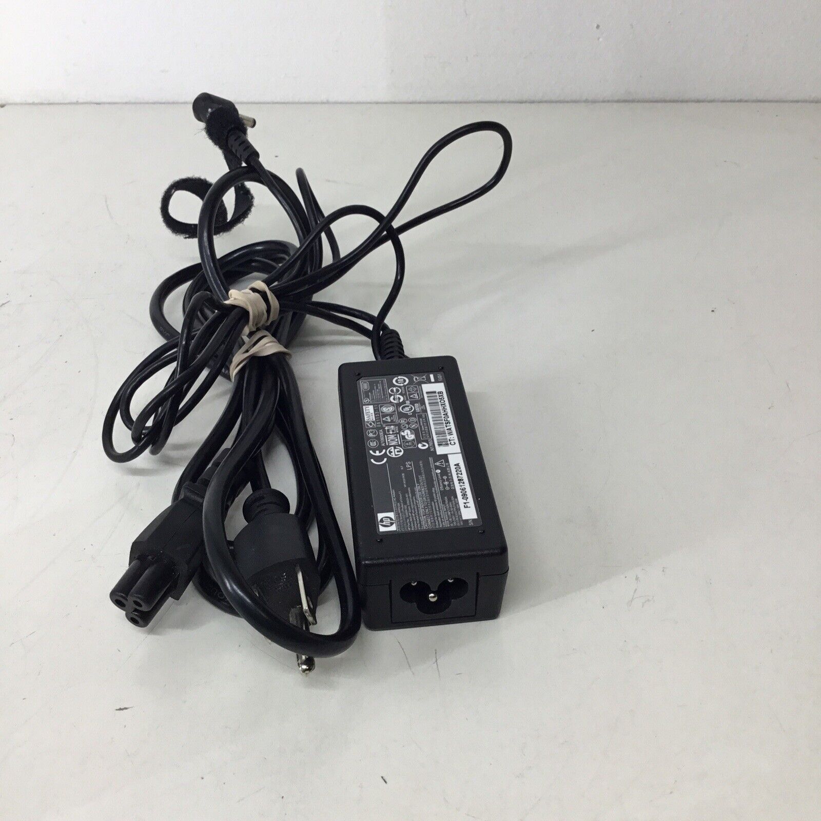 Genuine 19V HP Power Adapter PPP018H OEM Charger