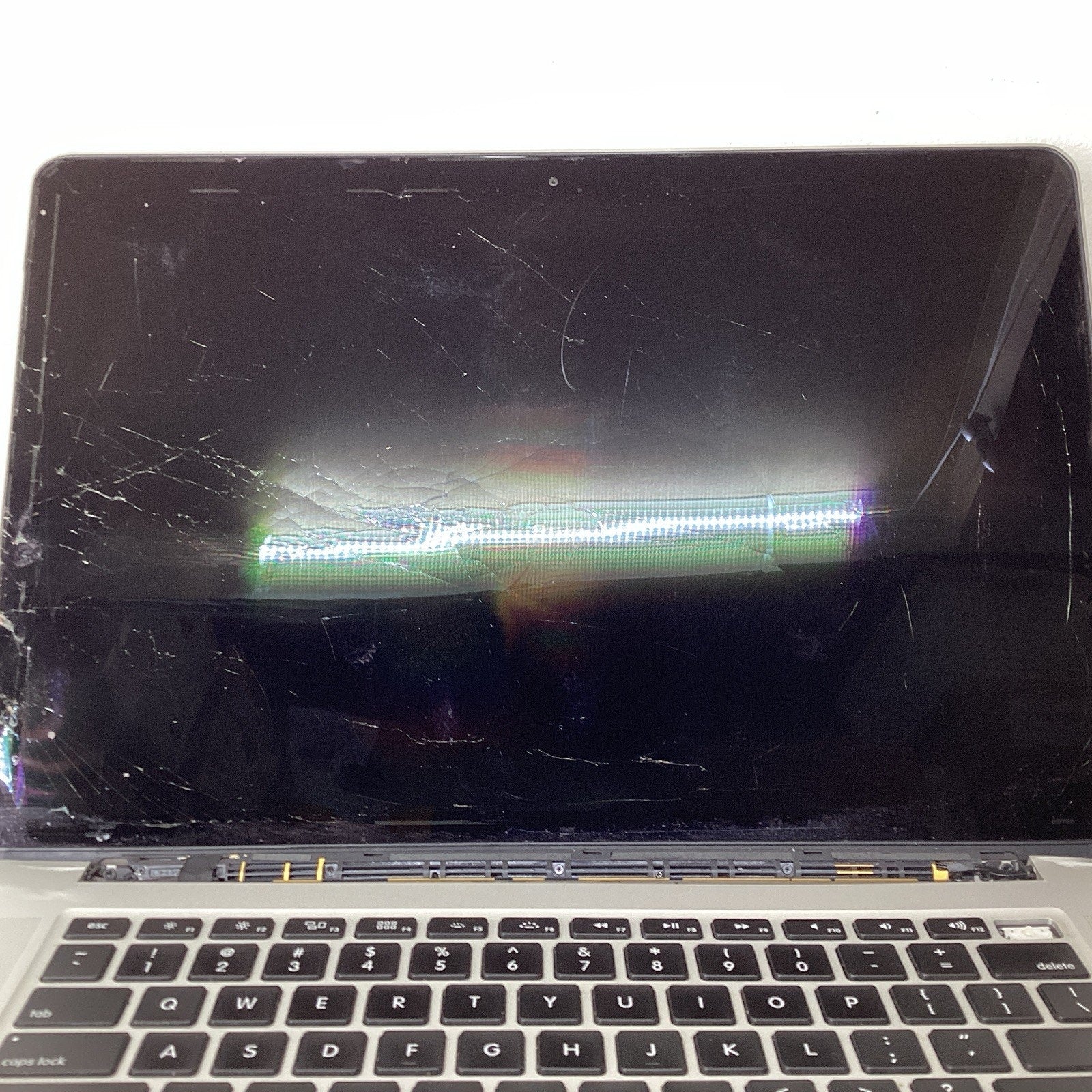 Apple MacBook Pro A1398 15" Intel Core i7 - For Parts