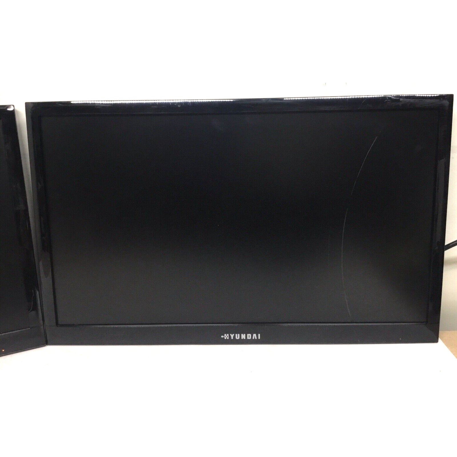 READ Lot 2x Hyundai Q226L 22" 1080p LED Monitors VGA DVI-D Black No Stand