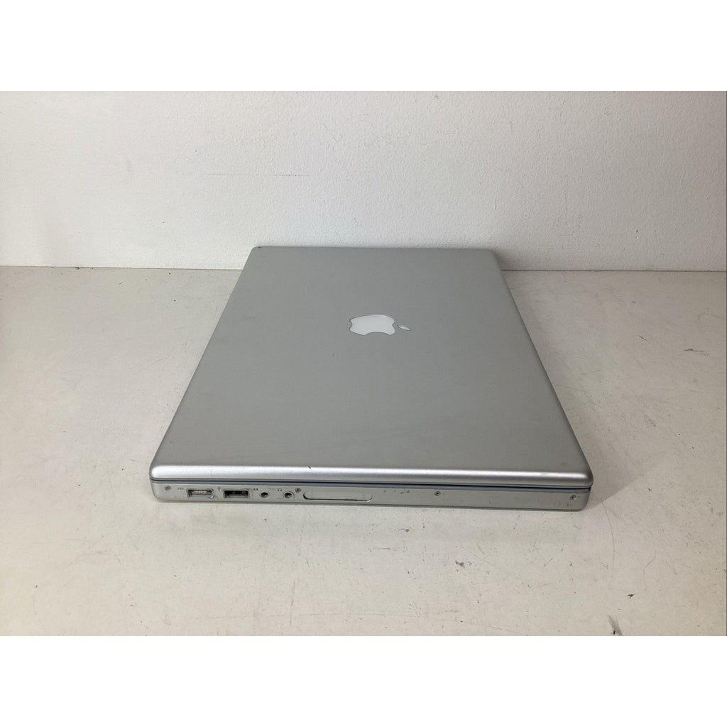 Apple MacBook Pro A1226 15.4" 2007 Intel Core Duo No Battery - For Parts