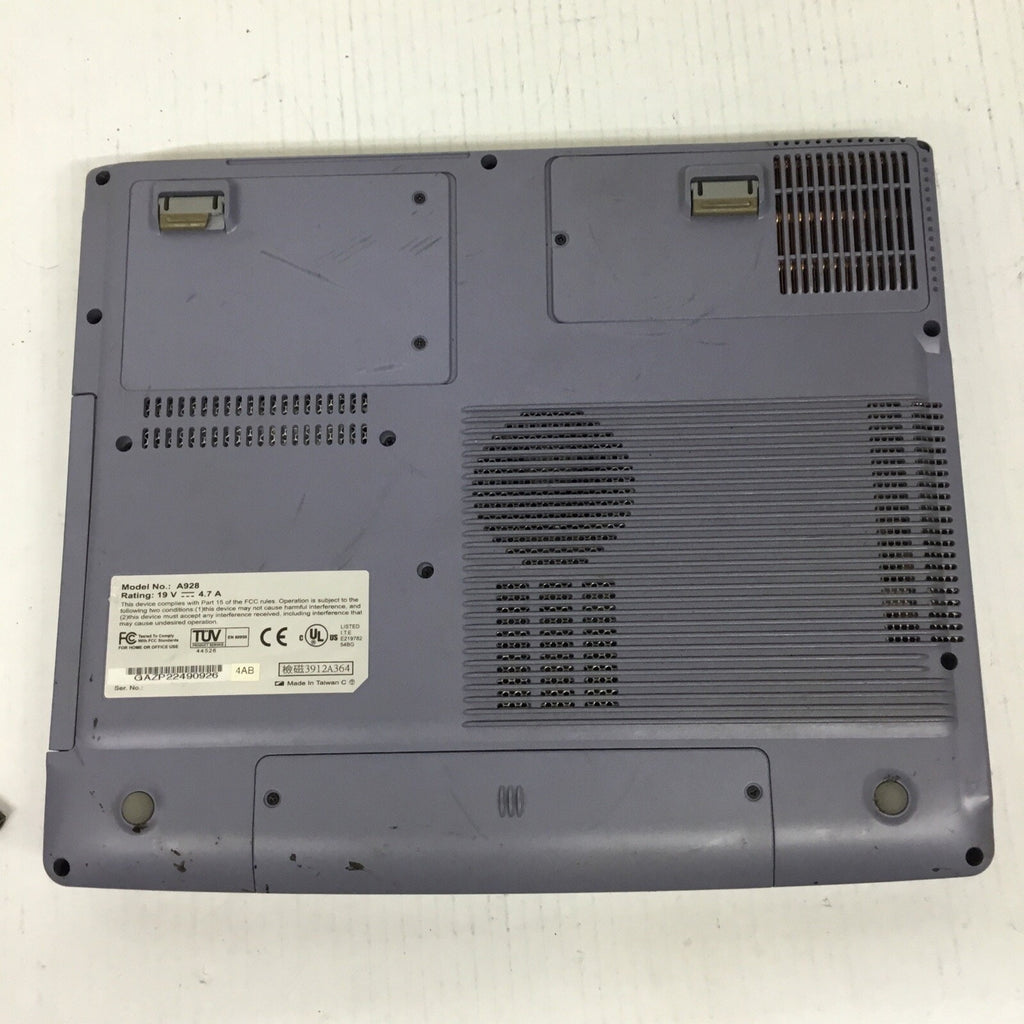 iBuddie 4 Vintage RARE Laptop w/ Adapter Intel Pentium 4 512MB Ram