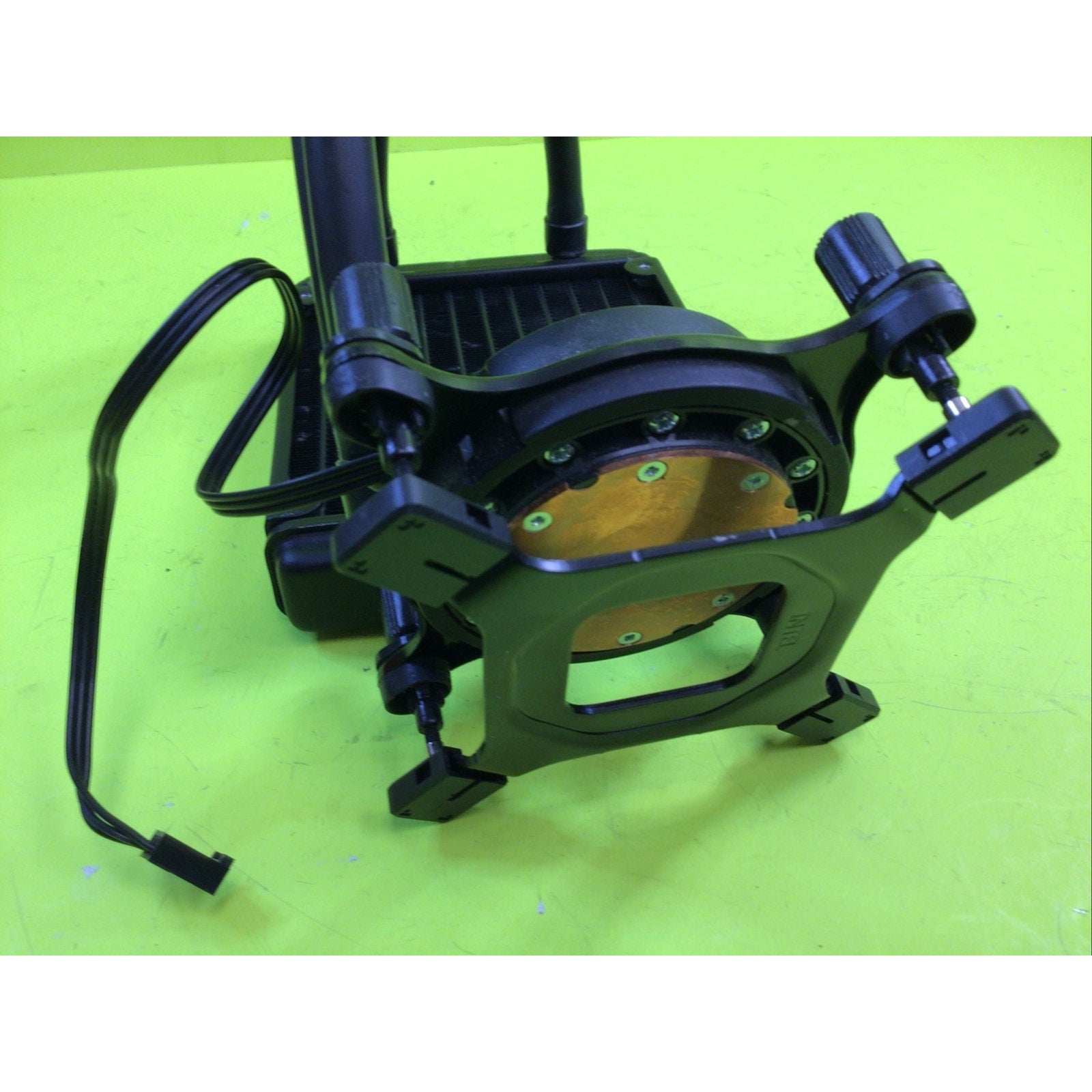 Asetek 550LC Liquid CPU Cooler 120mm No Fan