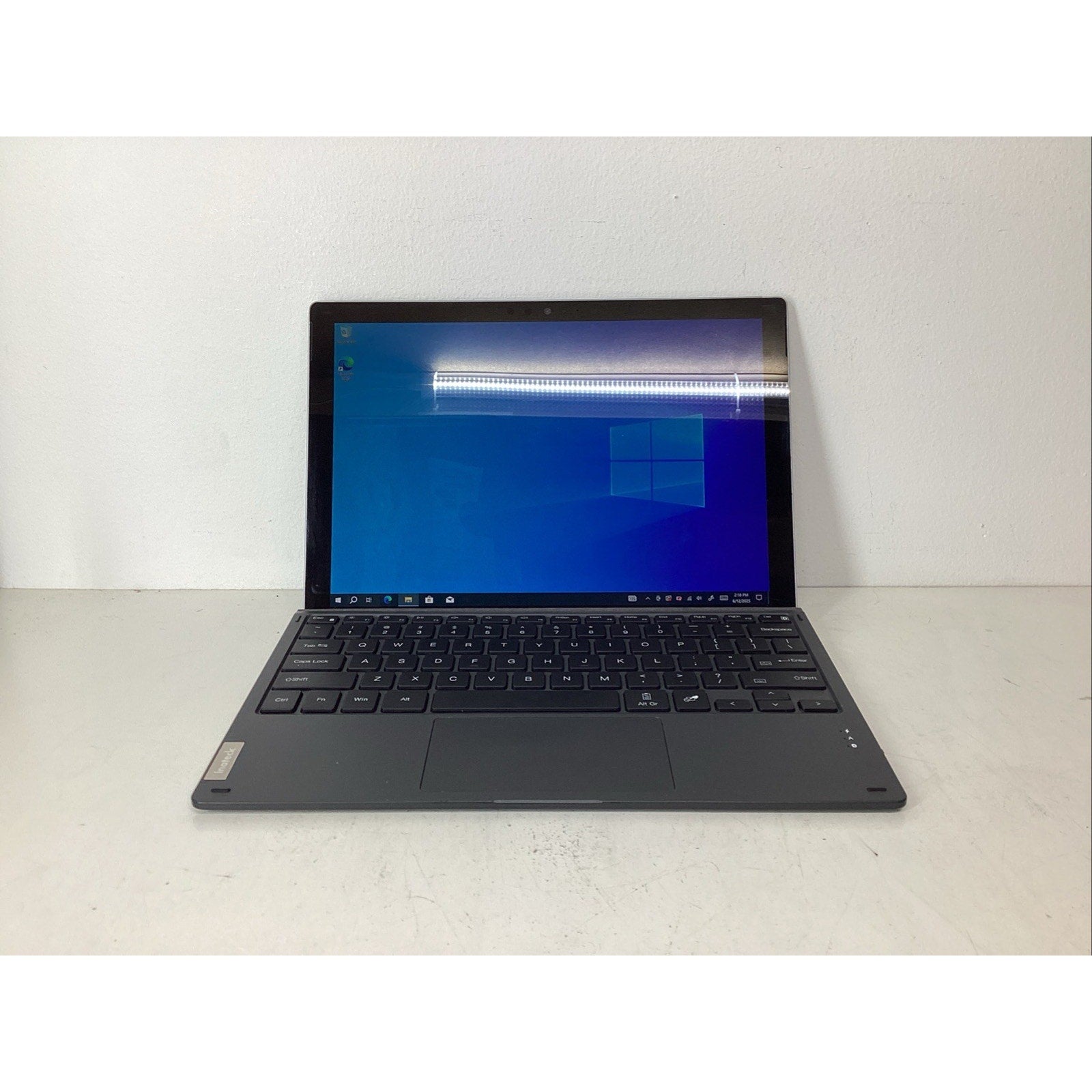 Microsoft Surface Pro 1796 12.3" i5-7300U 4GB RAM 128GB SSD Win 10 Pro (READ)