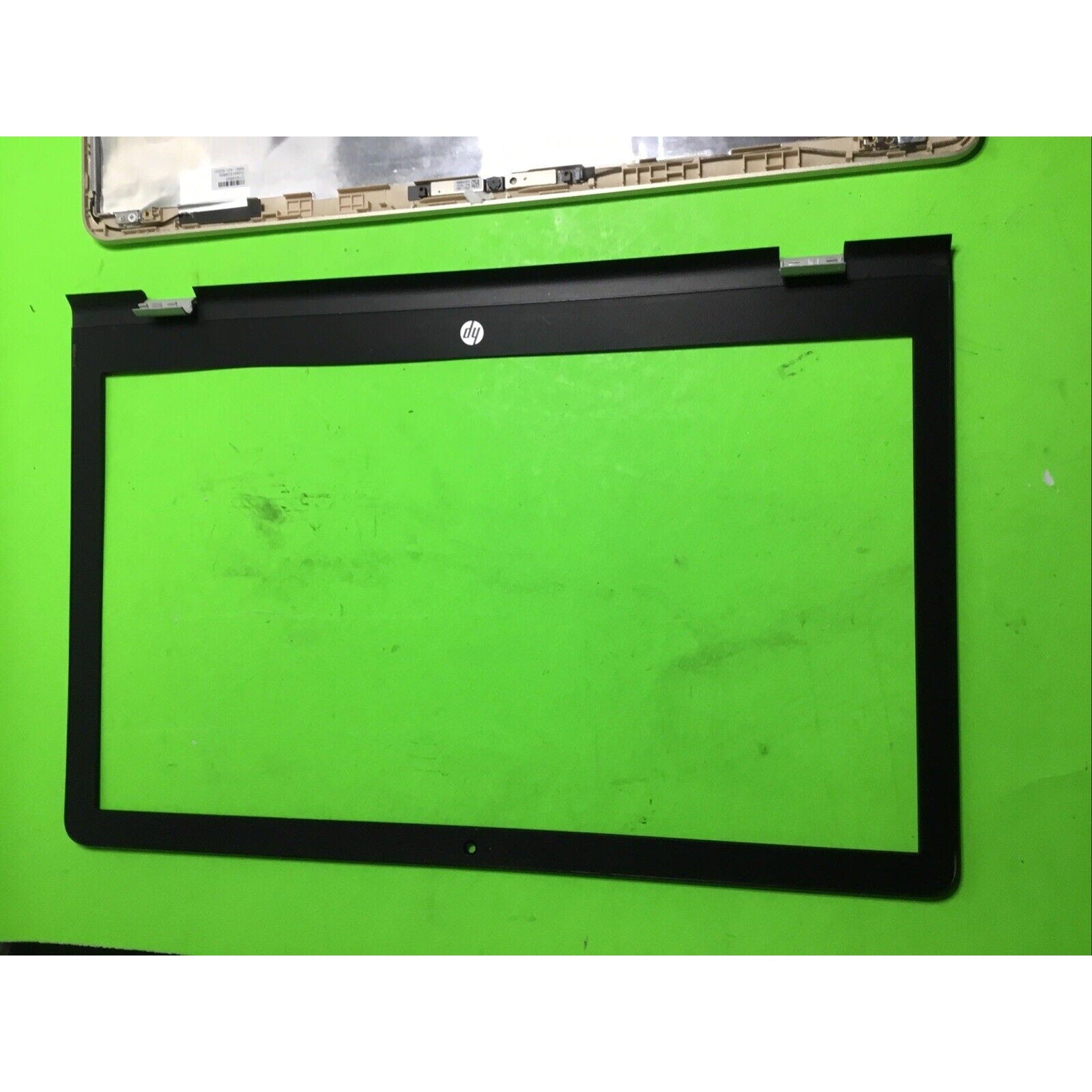 HP Laptop 17z-cd000 OEM LCD Back Cover w/Front Bezel Gold