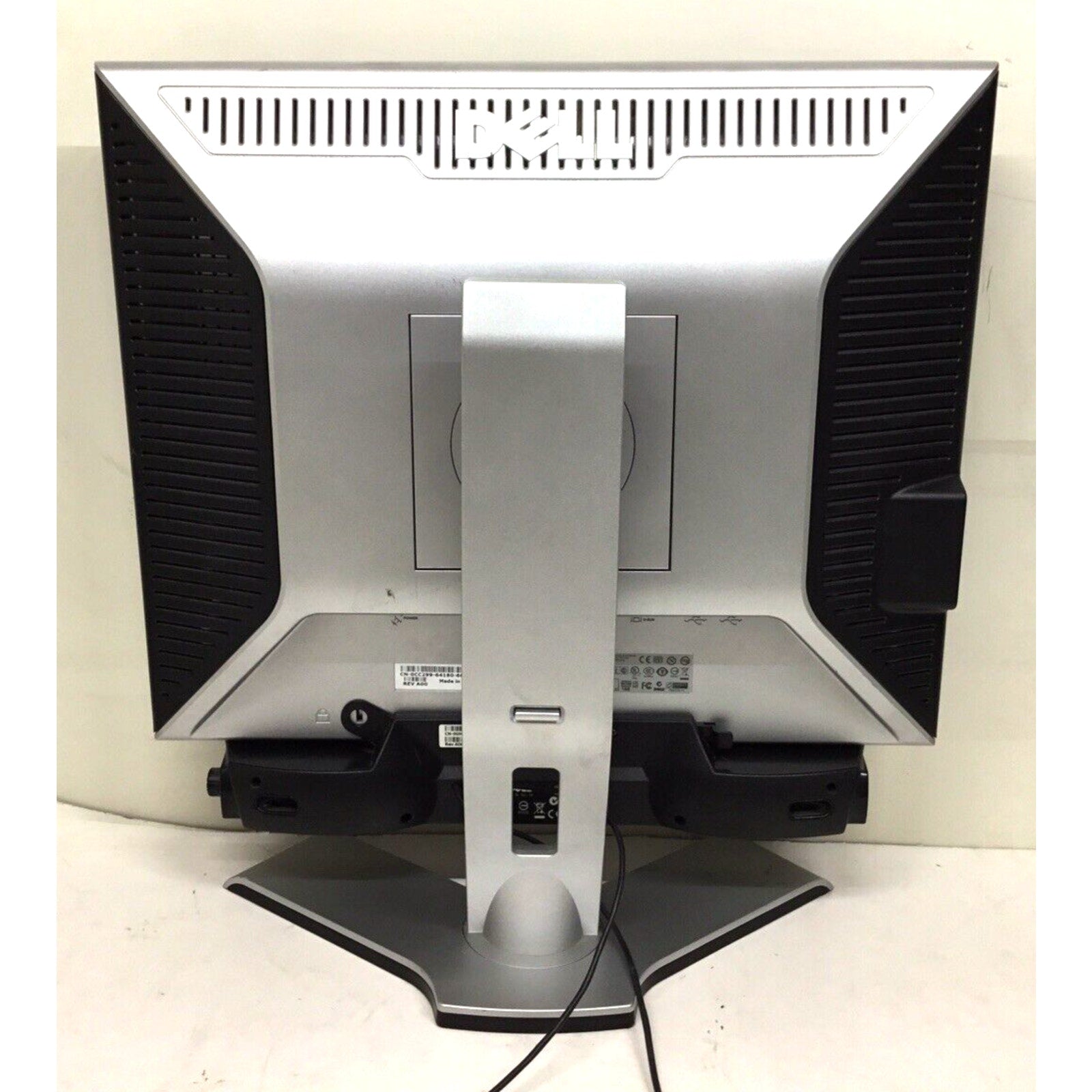 READ LOT OF 2 Dell 1907FPc 19" DVI 720p Rotating LCD Monitor w/USB 2.0 Hub Black