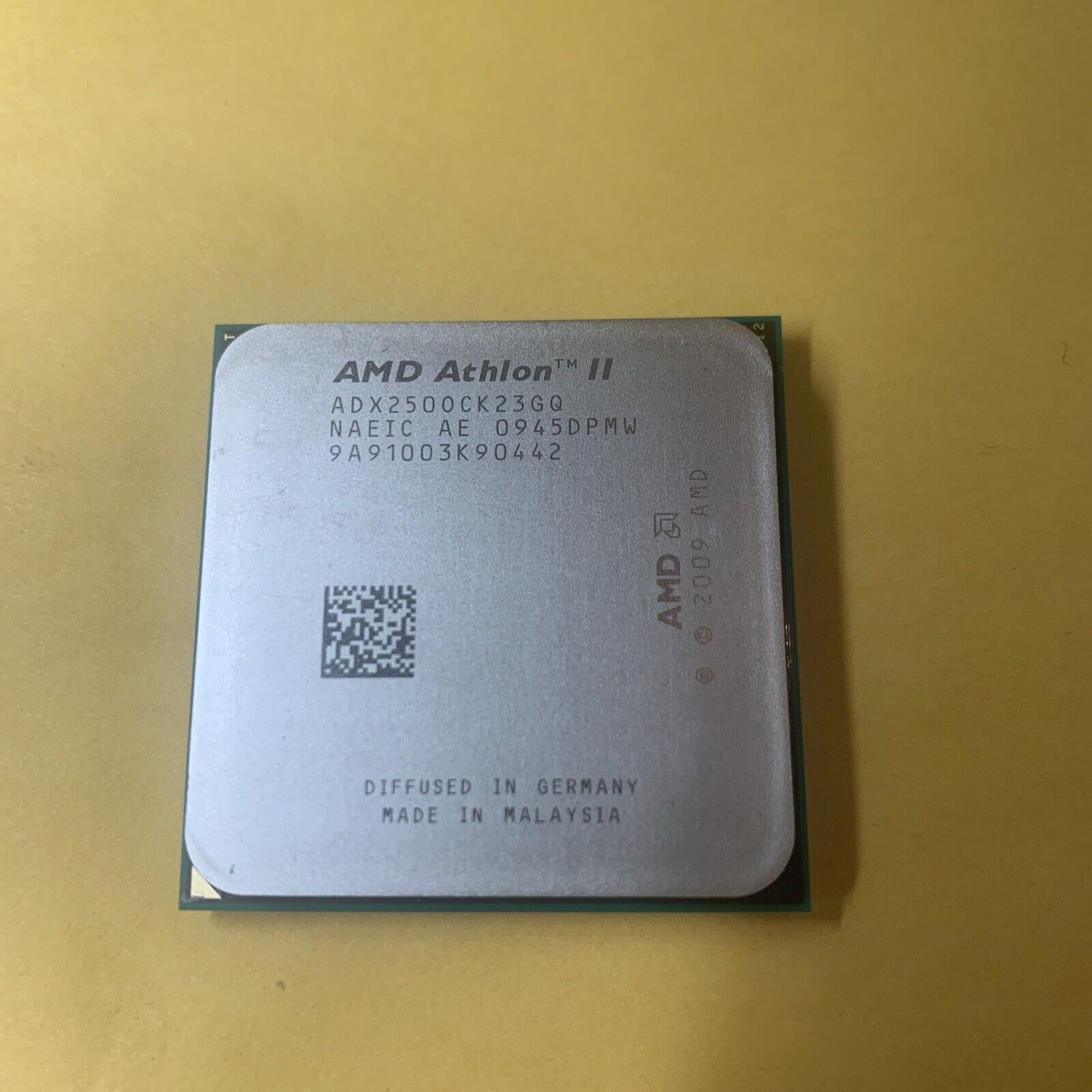 AMD Athlon II x2 250 3.0GHz Dual-Core Processor CPU ADX2500CK23GQ Socket AM3