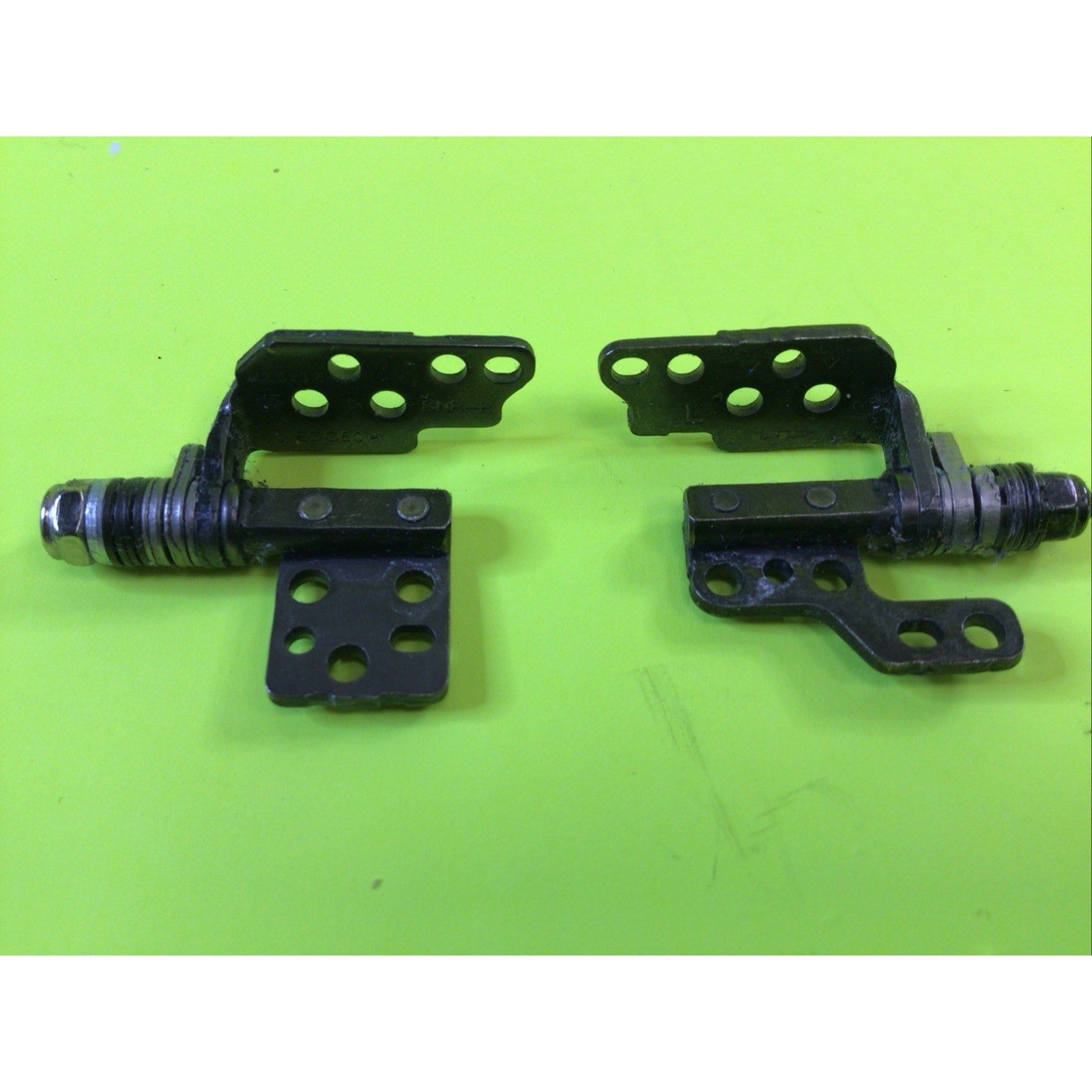 LCD Hinge 0HVN1K Dell Latitude 5510