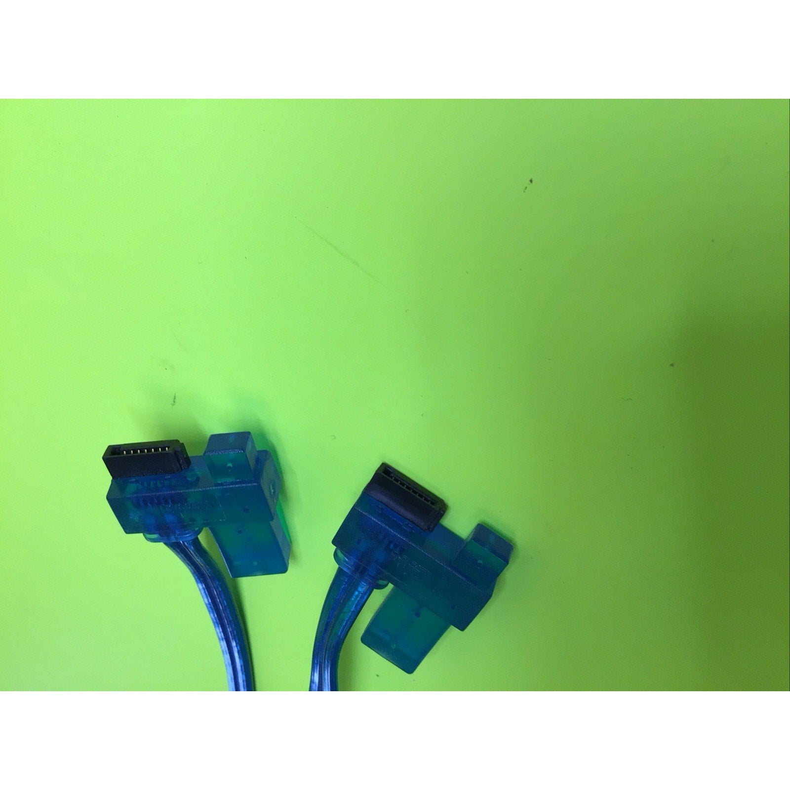 2 Pack of Western Digital Decorative SATA Cables Translucent Blue