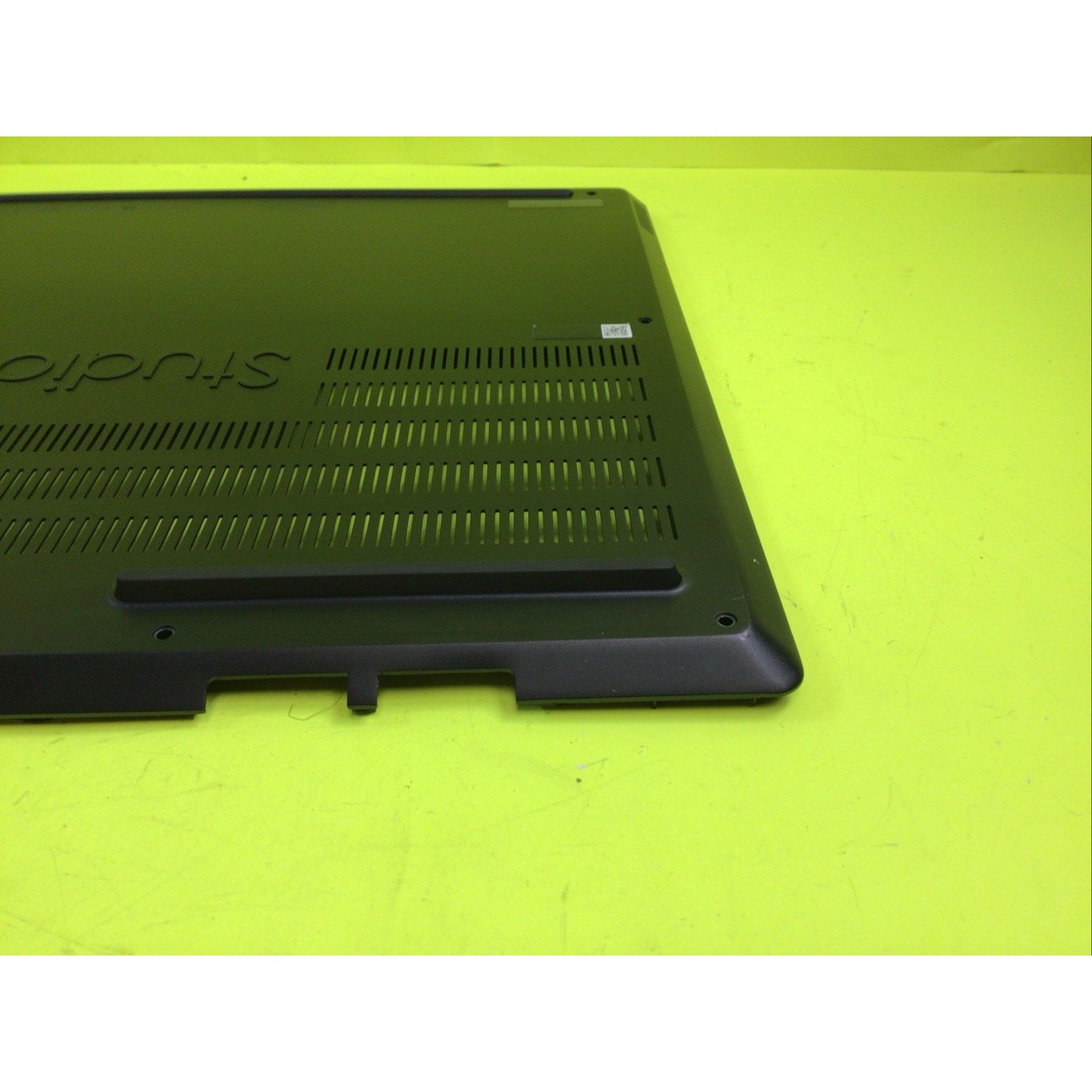Asus ProArt StudioBook 16 H7604J Bottom Cover