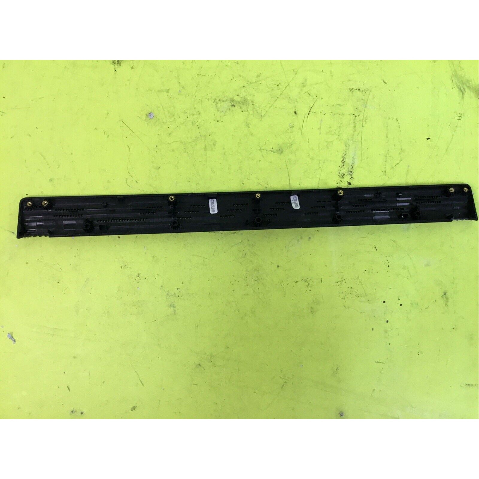 ASUS Rog Strix G512LU-RS74 LCD Hinge Cover