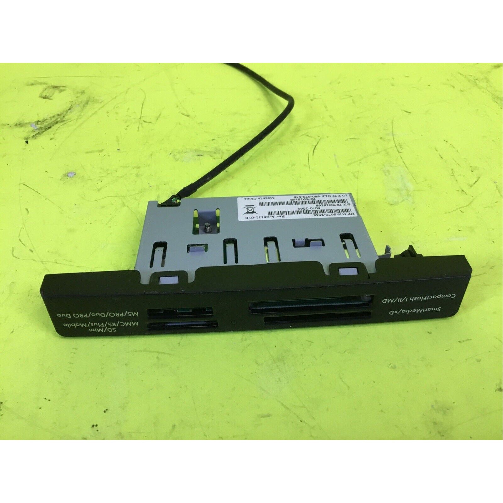 HP Pavilion Desktop Media Card Reader with Cable 5070-2566
