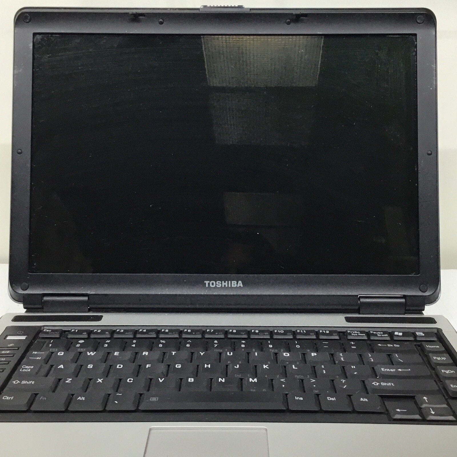 TOSHIBA SATELLITE M115-S1064 - 15.6" Laptop - Sold for parts