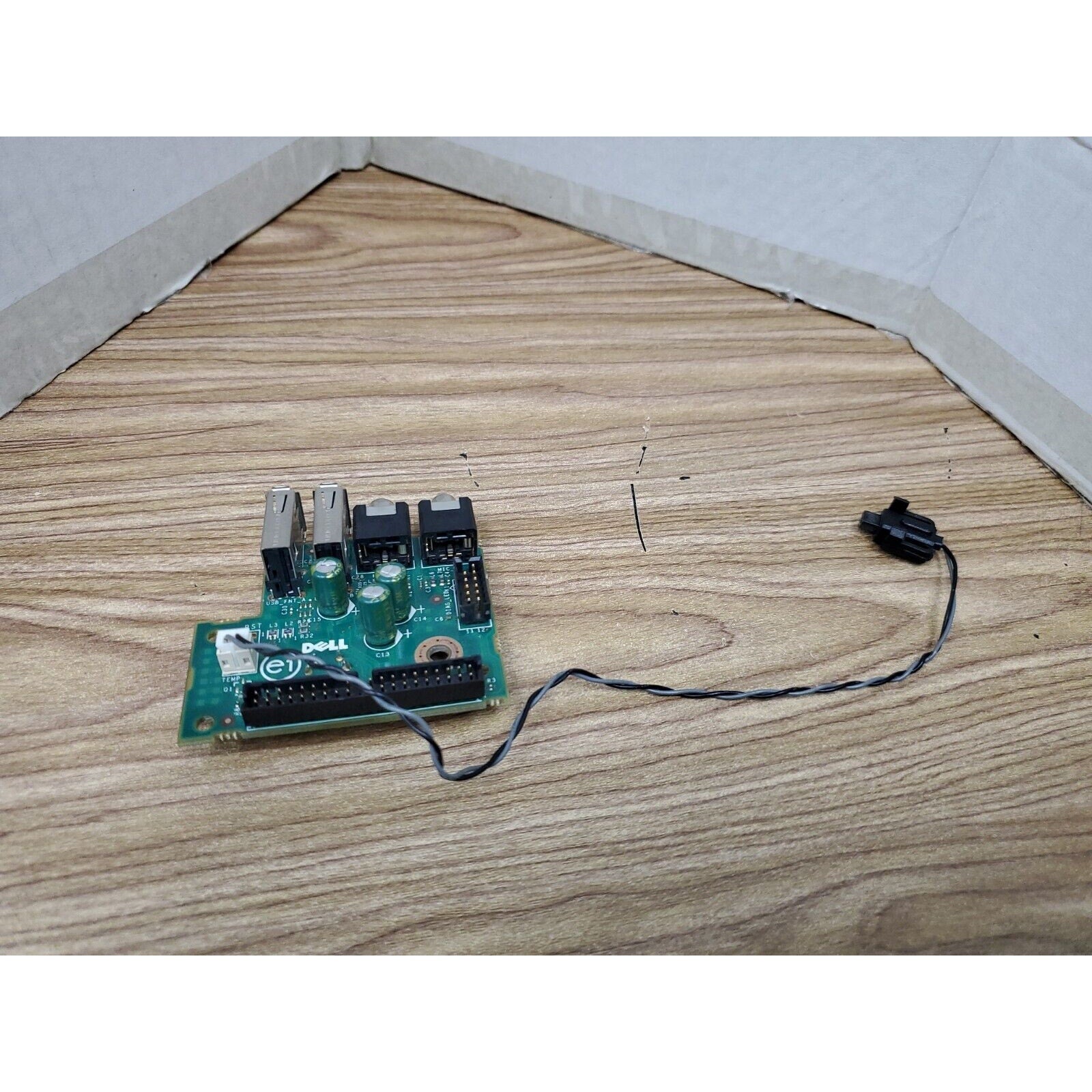 Dell UF888 0UF888 OR 0XW055 XW055 USB Audio I/O Panel Assembly TESTED