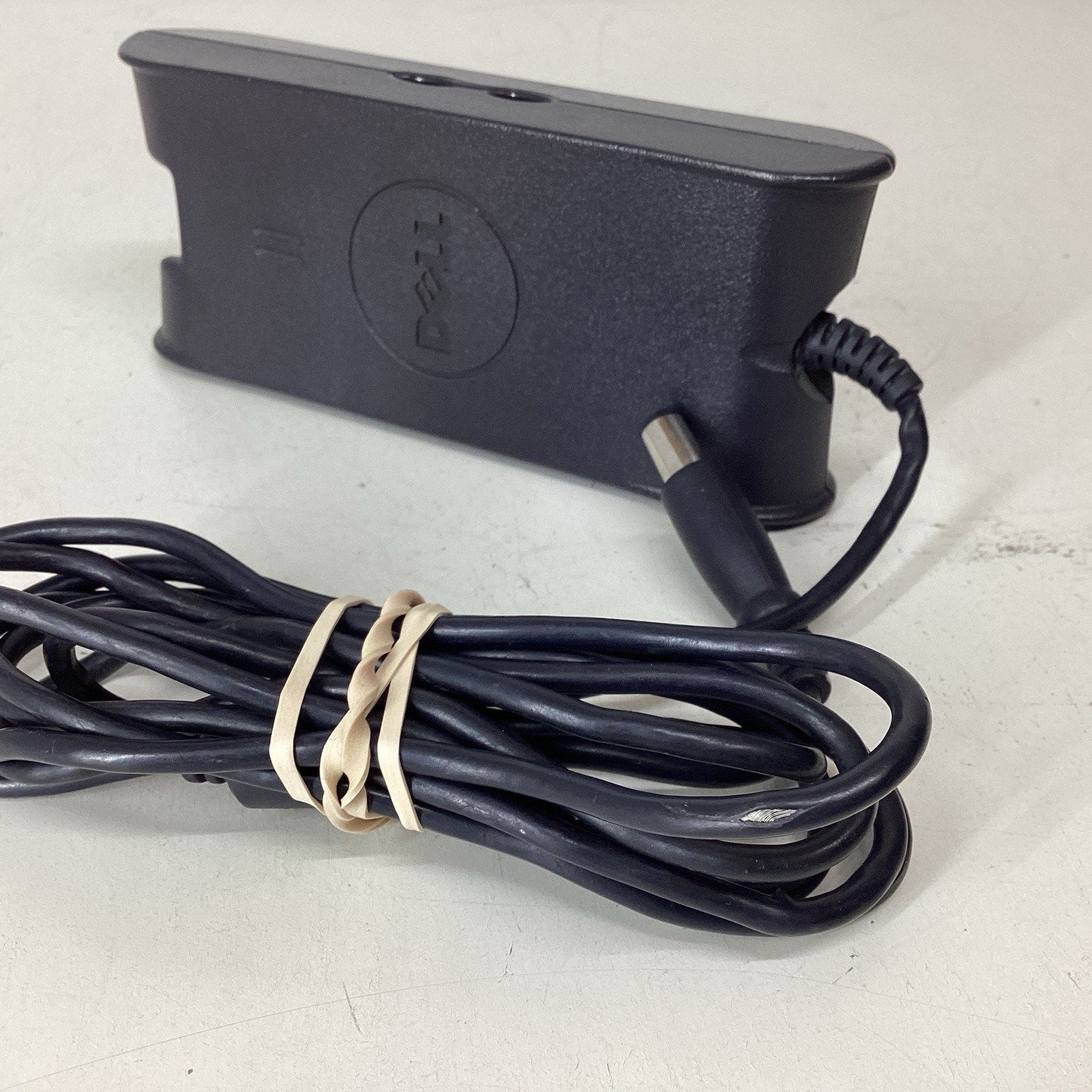 Dell AA22850 AC Adapter Power Charger 05U092 PA-12 Family 19.5V 3.34A
