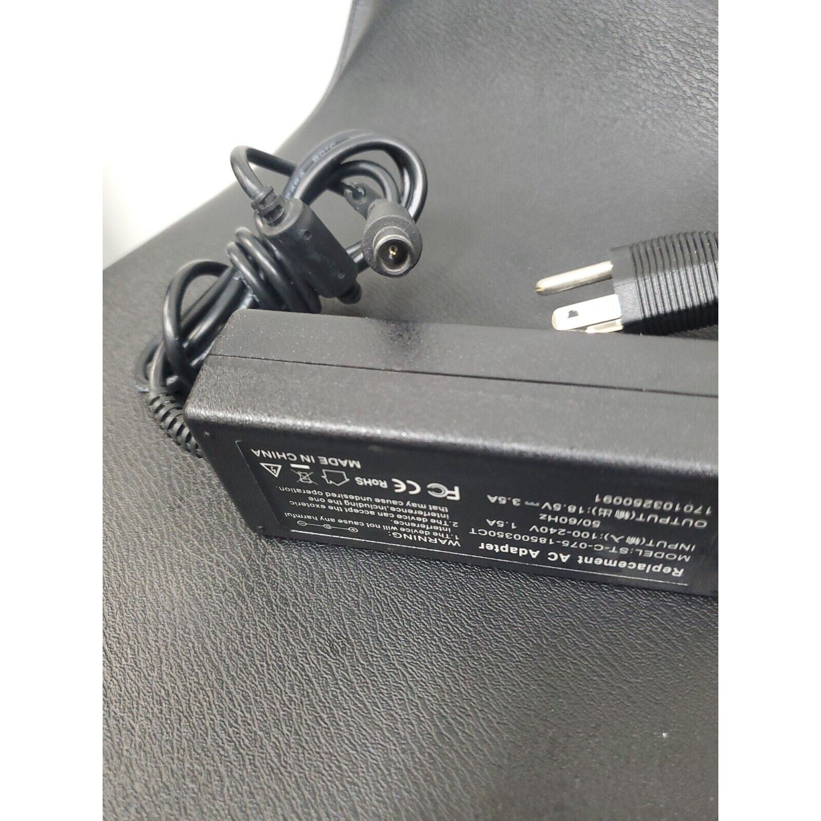 HP COMPAQ 18.5V 3.5A 65W REPLACEMENT AC ADAPTER ST-C-075-18500350CT 170103250091