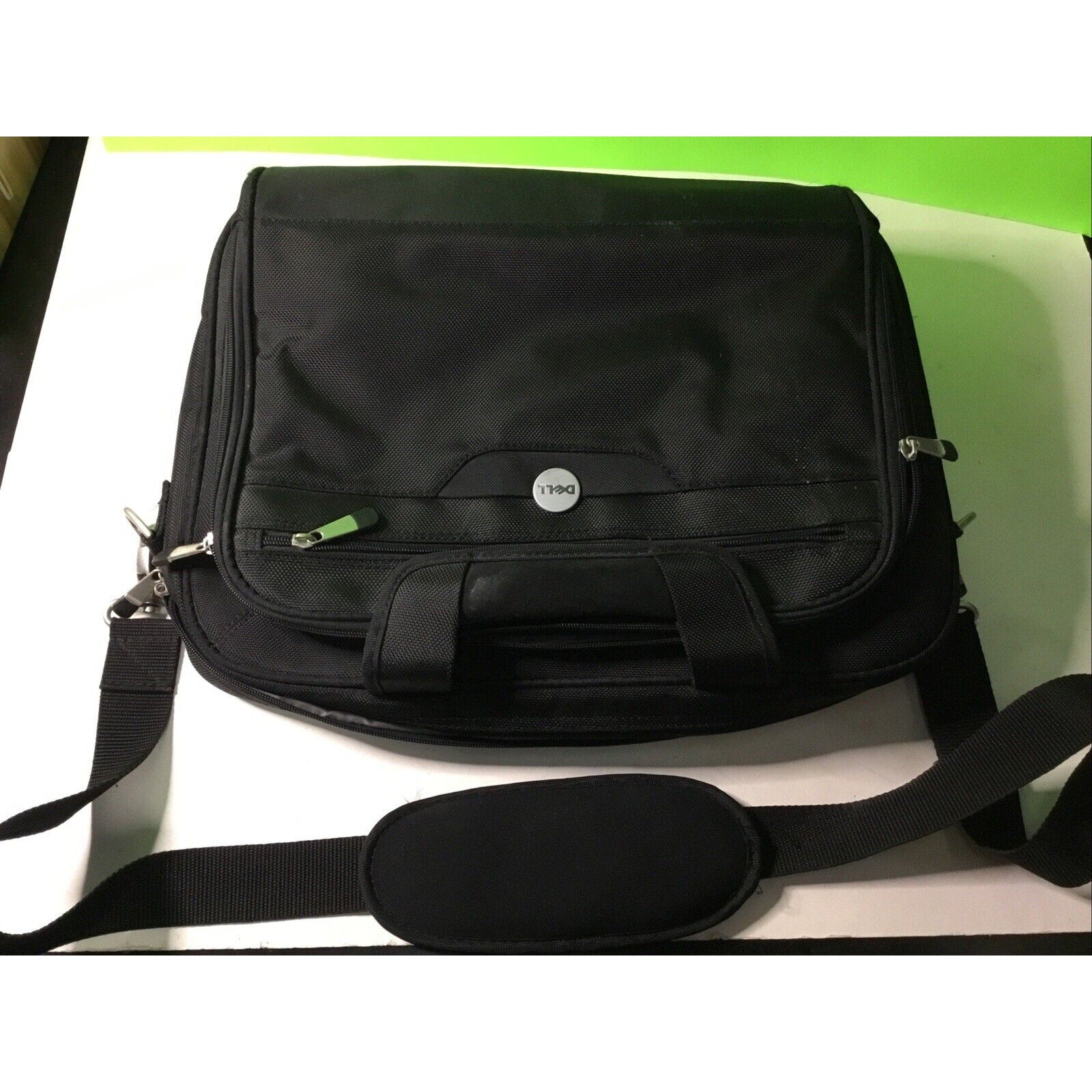 Dell Black Nylon Computer Laptop Carrying Messenger Bag Briefcase