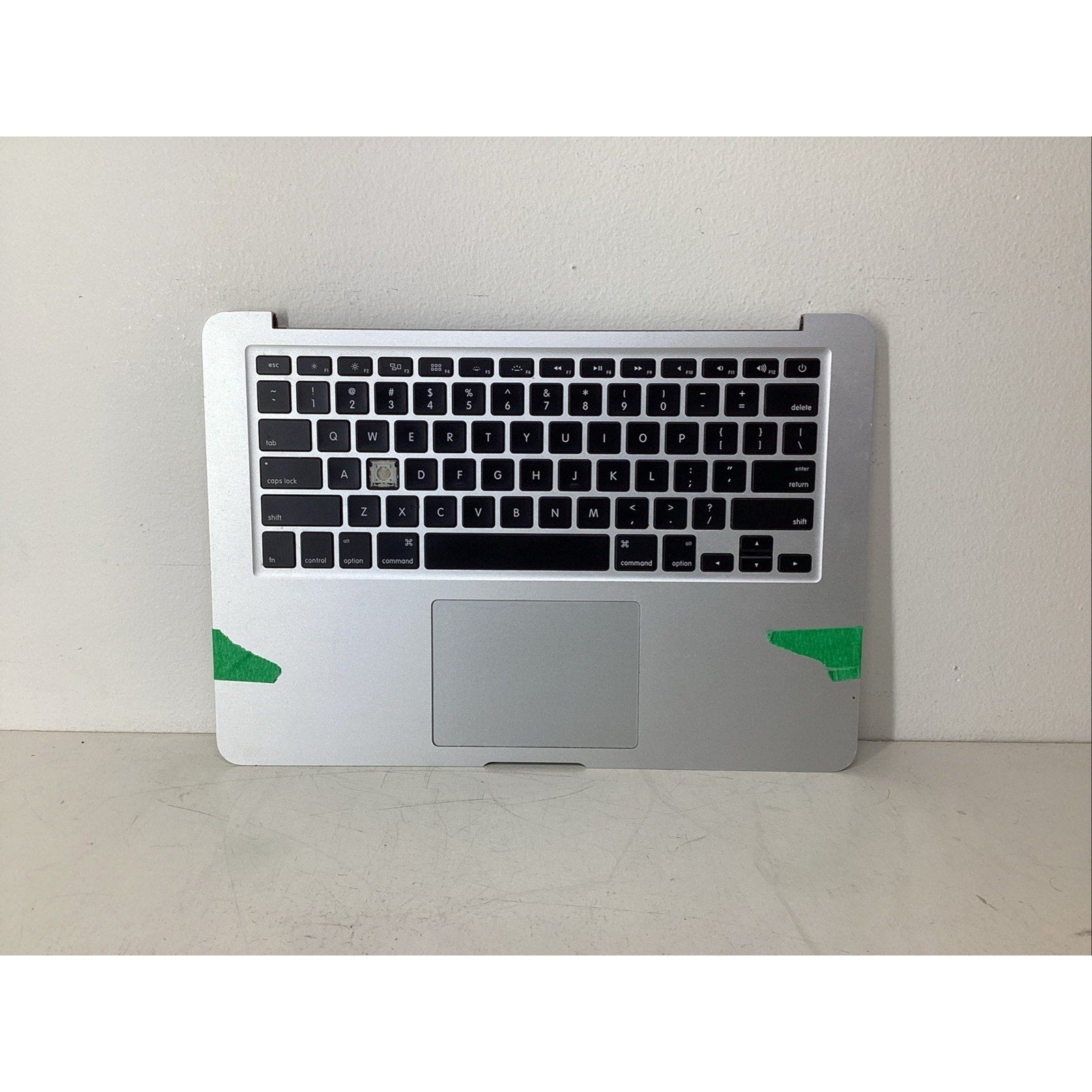 Apple MacBook Air A1466 13" Laptop Intel Duo Core Palmrest Assembly - For Parts