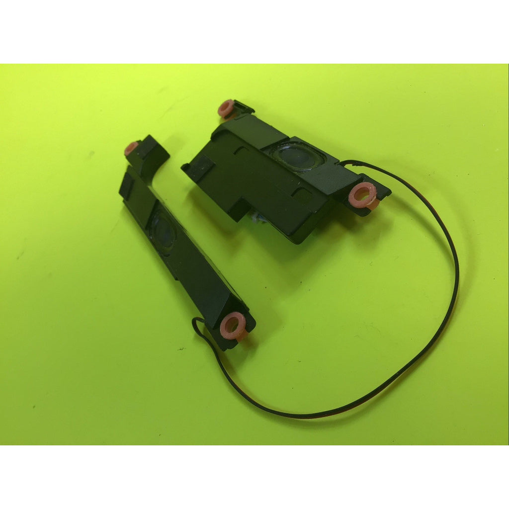 Dell Insprion 15R 3521 Left and Right Speaker Set 0P07CN