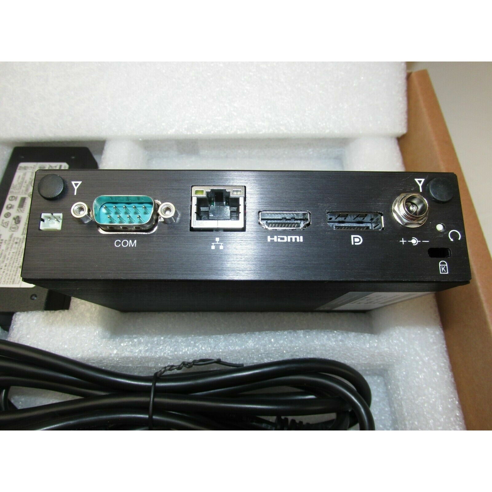 Quanmax QDSP-400 Mini Box PC 8GB Ram 256 SSD Intel Core i5-6200U 2.30 GHZ No OS