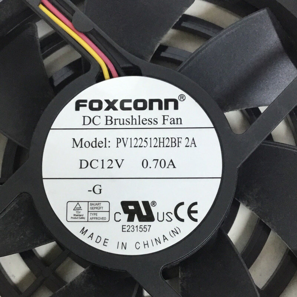 DTOPFAN003 - FOXCONN PV122512H2BF 2A 12V 0.7A 3-wires Cooling Desktop Fan