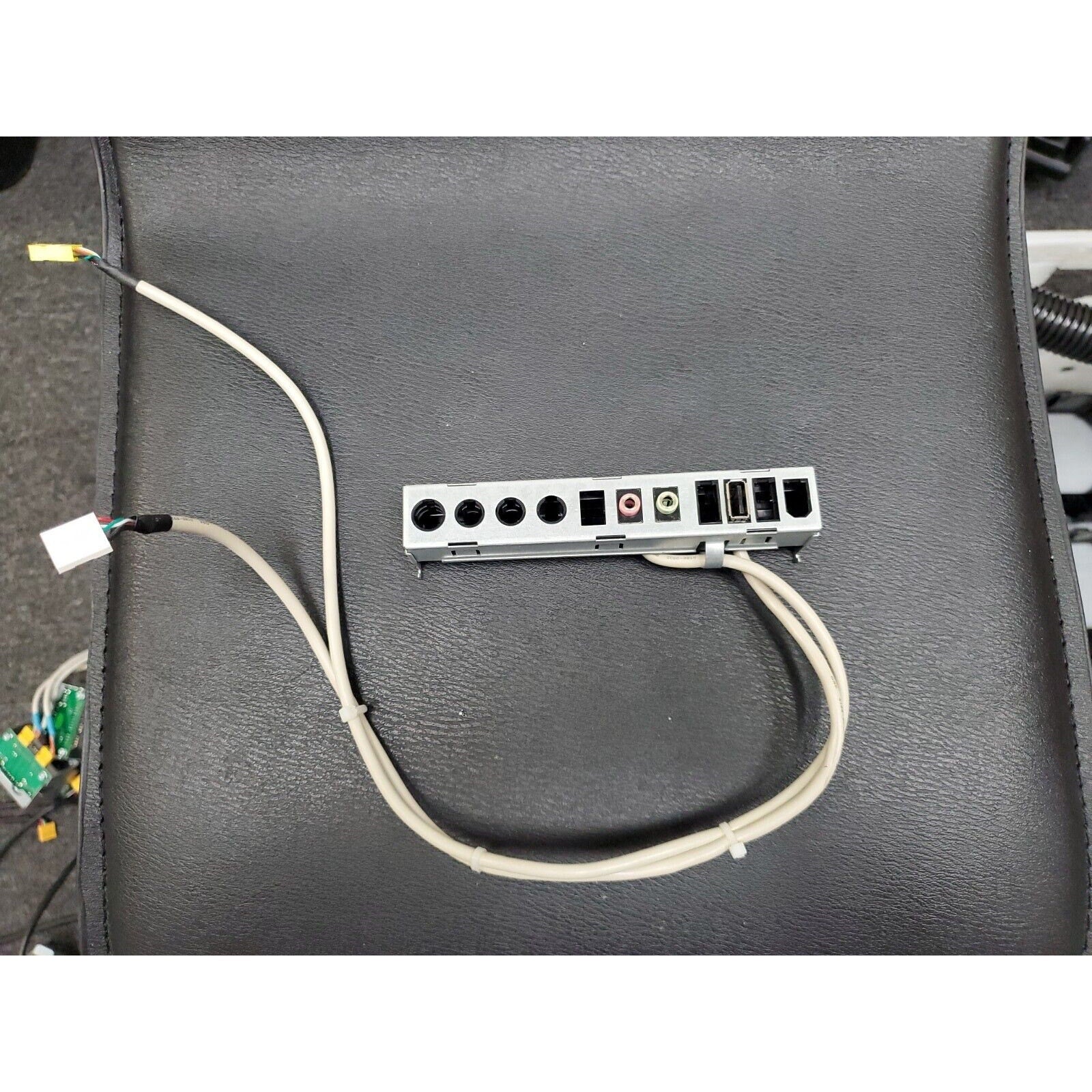 HP Pavilion Elite HPE-270f Desktop I/O Panel Assembly w/Cable 537306-001 ER*