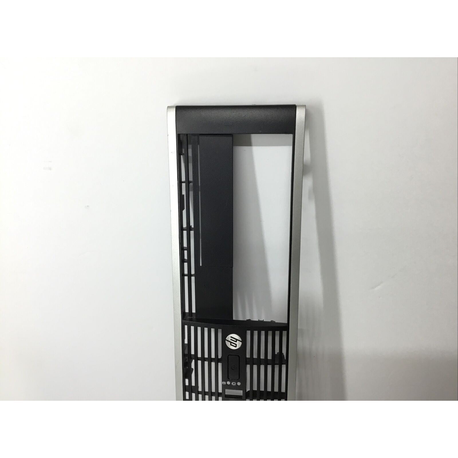 OEM Used HP Compaq 8200 8300 SFF Front Bezel P1-628552 452692-001